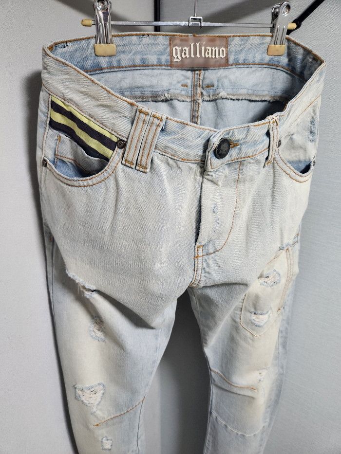 John Galliano John galliano diss denim Size 29" - 2 Thumbnail
