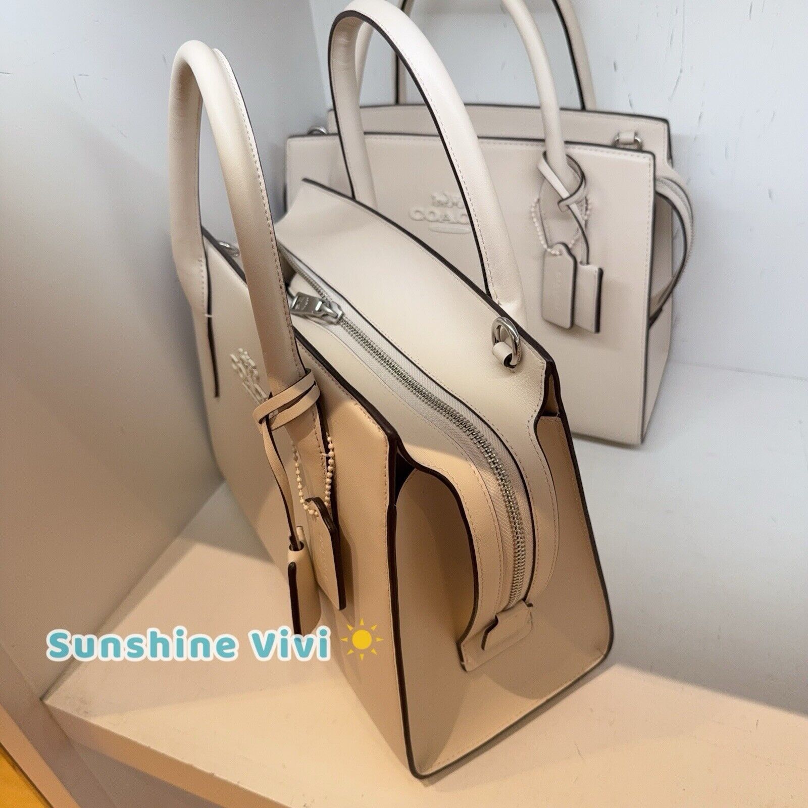 Coach NWT COACH Large Andrea Carryall Bag Chalk CP086 Size ONE SIZE - 2 Thumbnail