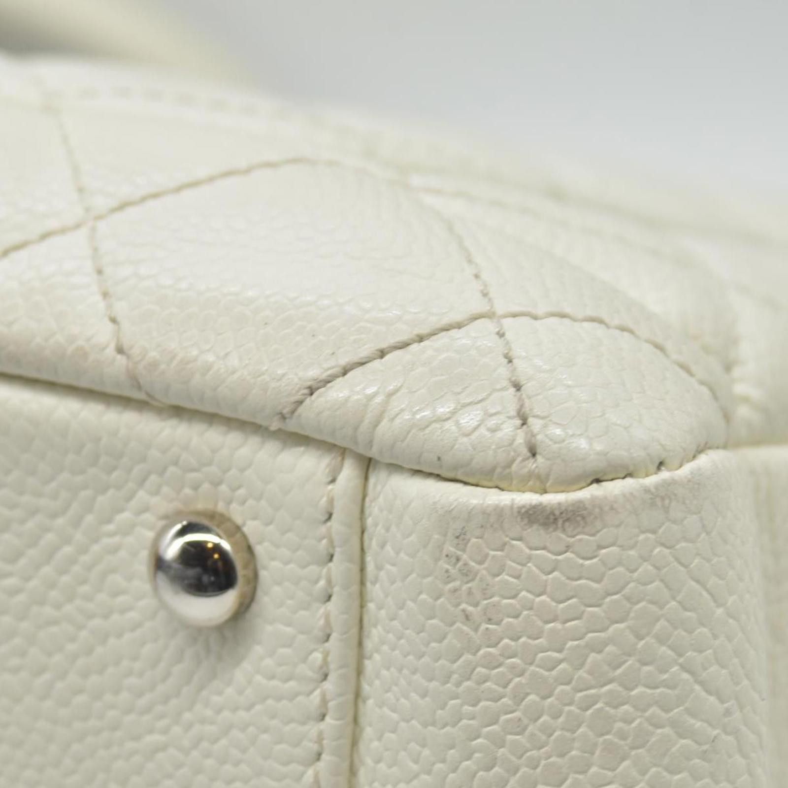 Chanel $3500 Chanel Caviar Quilted XL Grand Shopping Tote GST White Size ONE SIZE - 11 Thumbnail