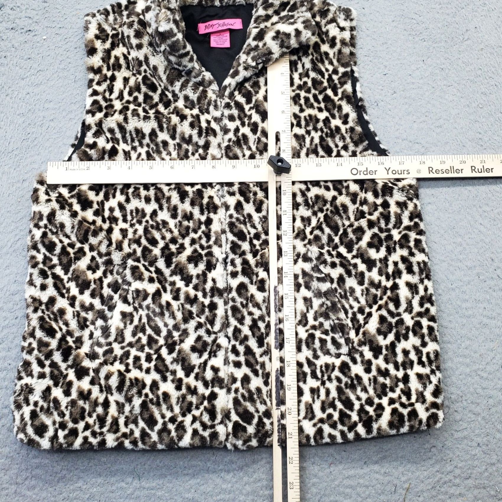 Betsey Johnson Betsey Johnson Vest Womens Small Multi Leopard Print Sleeveless Cozy Faux Fur Size S / US 4 / IT 40 - 3 Thumbnail