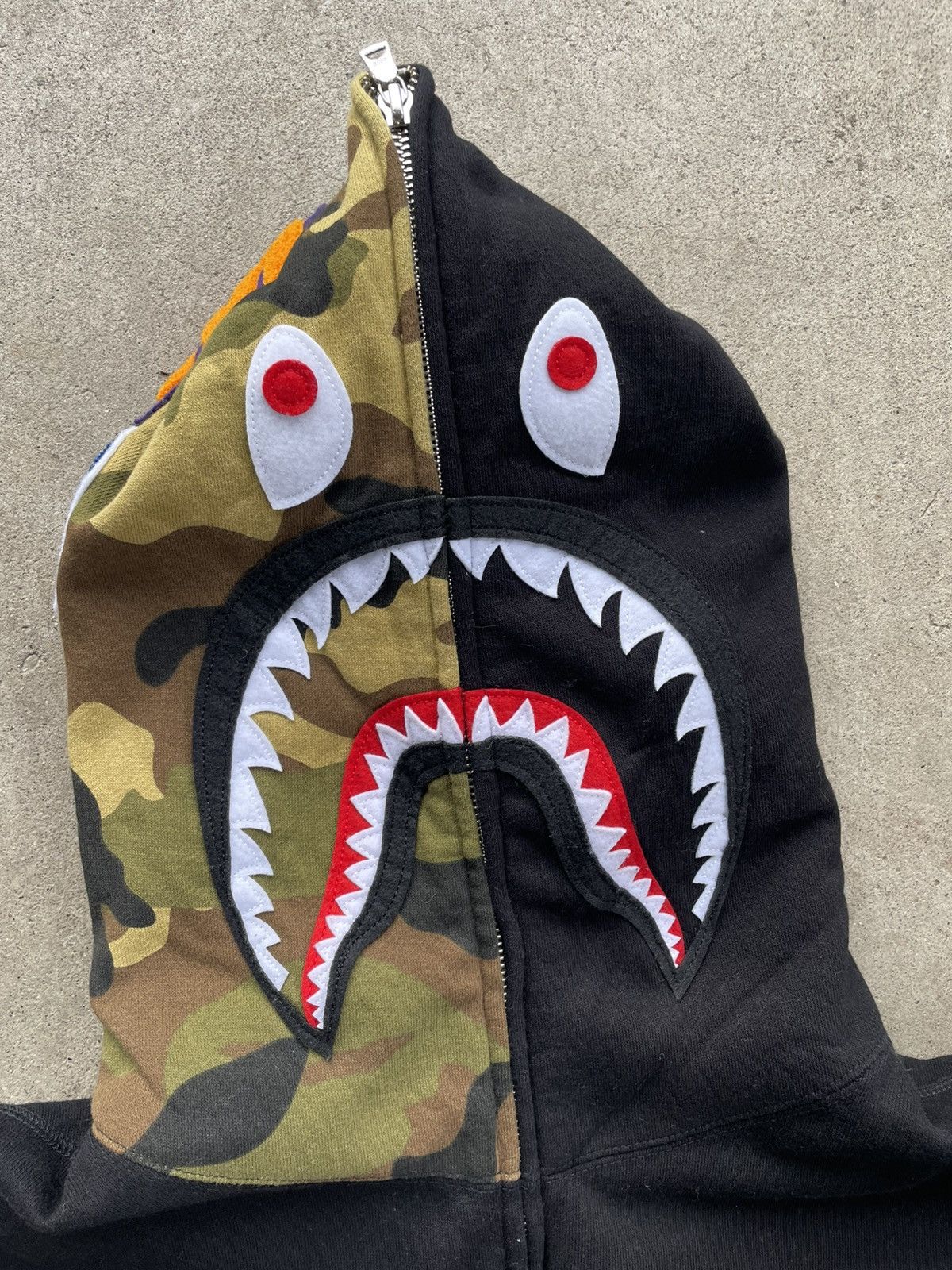 Bape BAPE 1st Shark Full Zip Hoodie Size US L / EU 52-54 / 3 - 2 Thumbnail
