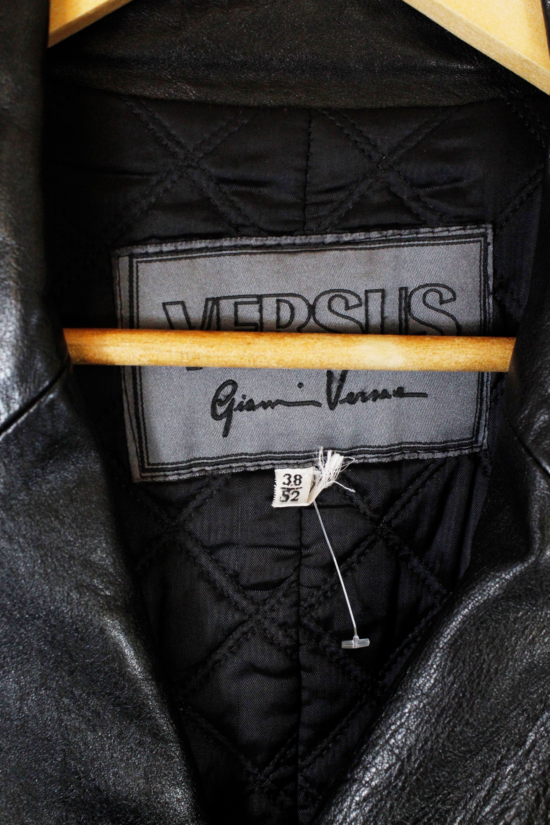 Versace Jeans Couture Vintage Versus Versace Black Double Breasted Leather Coat 52 Size US L / EU 52-54 / 3 - 4 Thumbnail