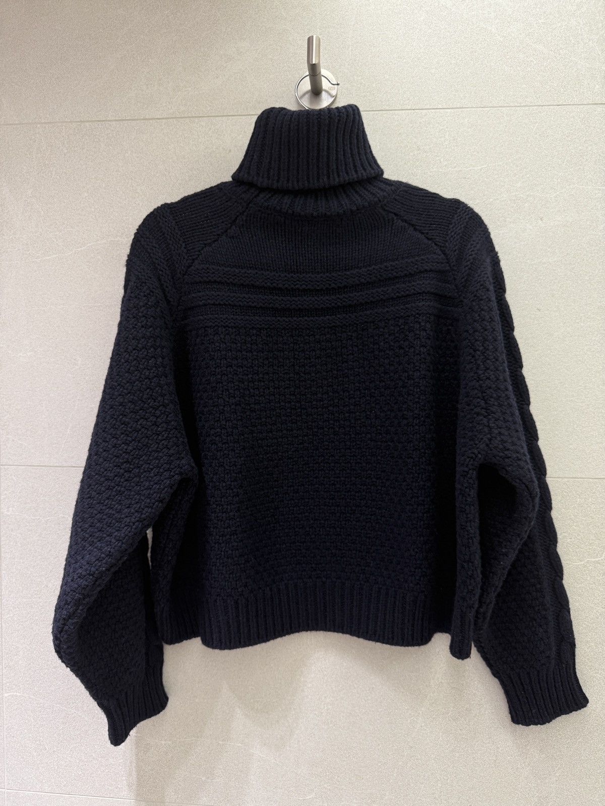 Celine Celine Navy turtle neck wool/ cashmere sweater XS Size XS / US 0-2 / IT 36-38 - 3 Thumbnail