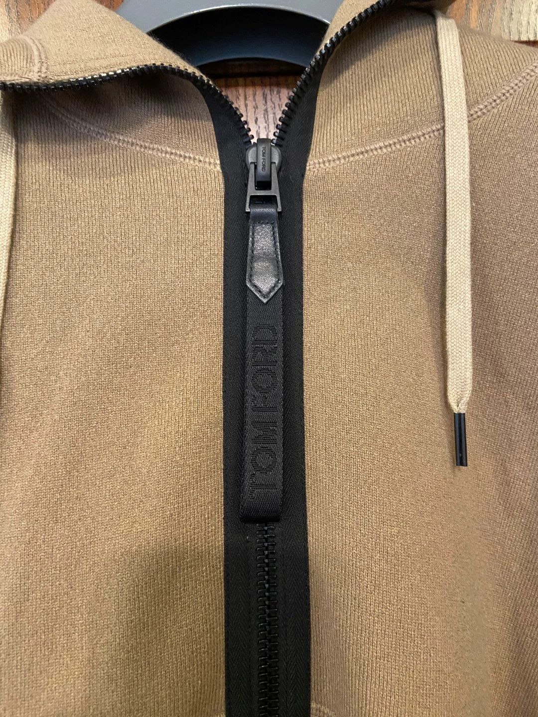 Tom Ford Tom Ford Cashmere Blend Leather Pocket Hoodie M New Size US M / EU 48-50 / 2 - 3 Thumbnail