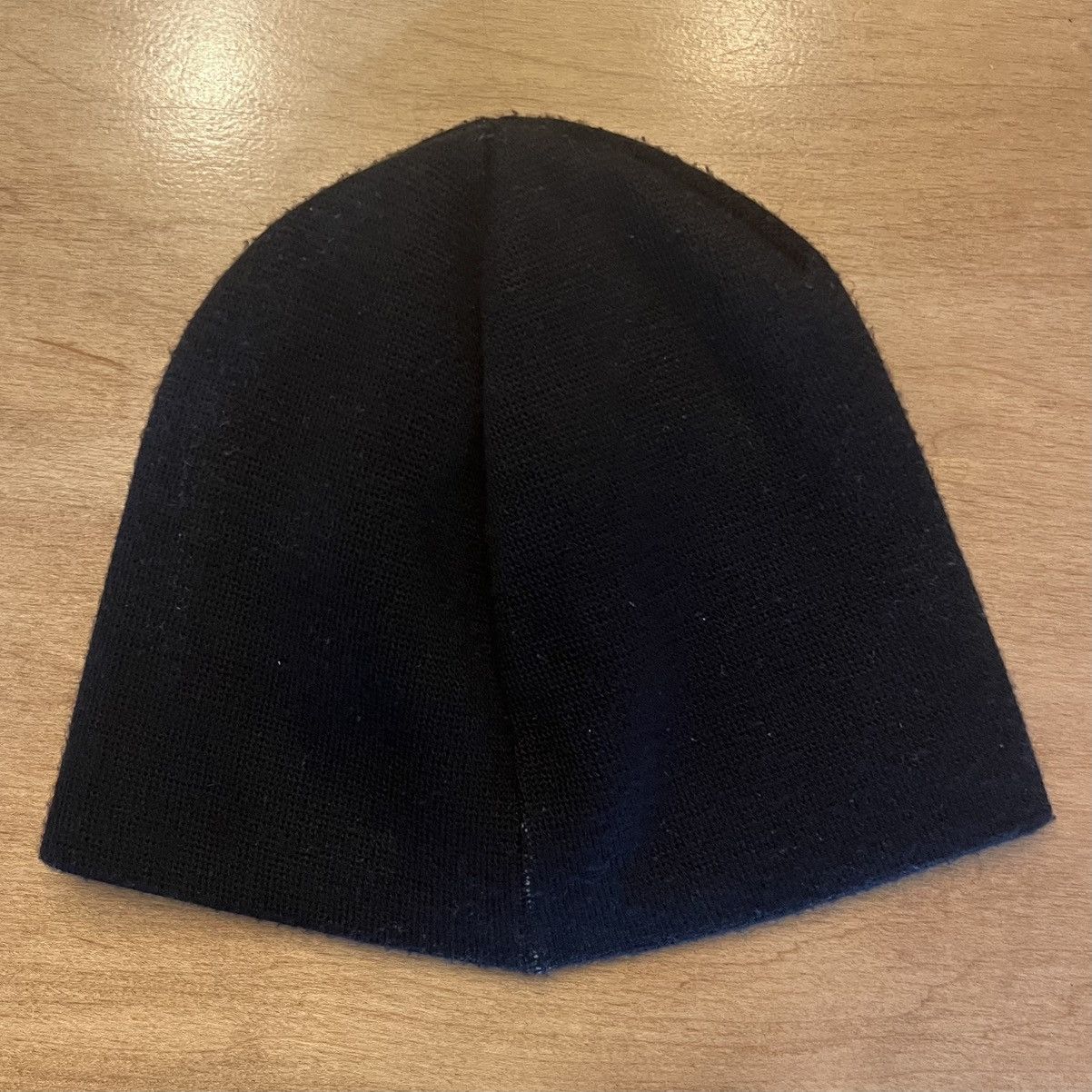 Obey × Vintage Vintage beanie/skullcap by Obey with distinctive “giant” Size ONE SIZE - 2 Thumbnail