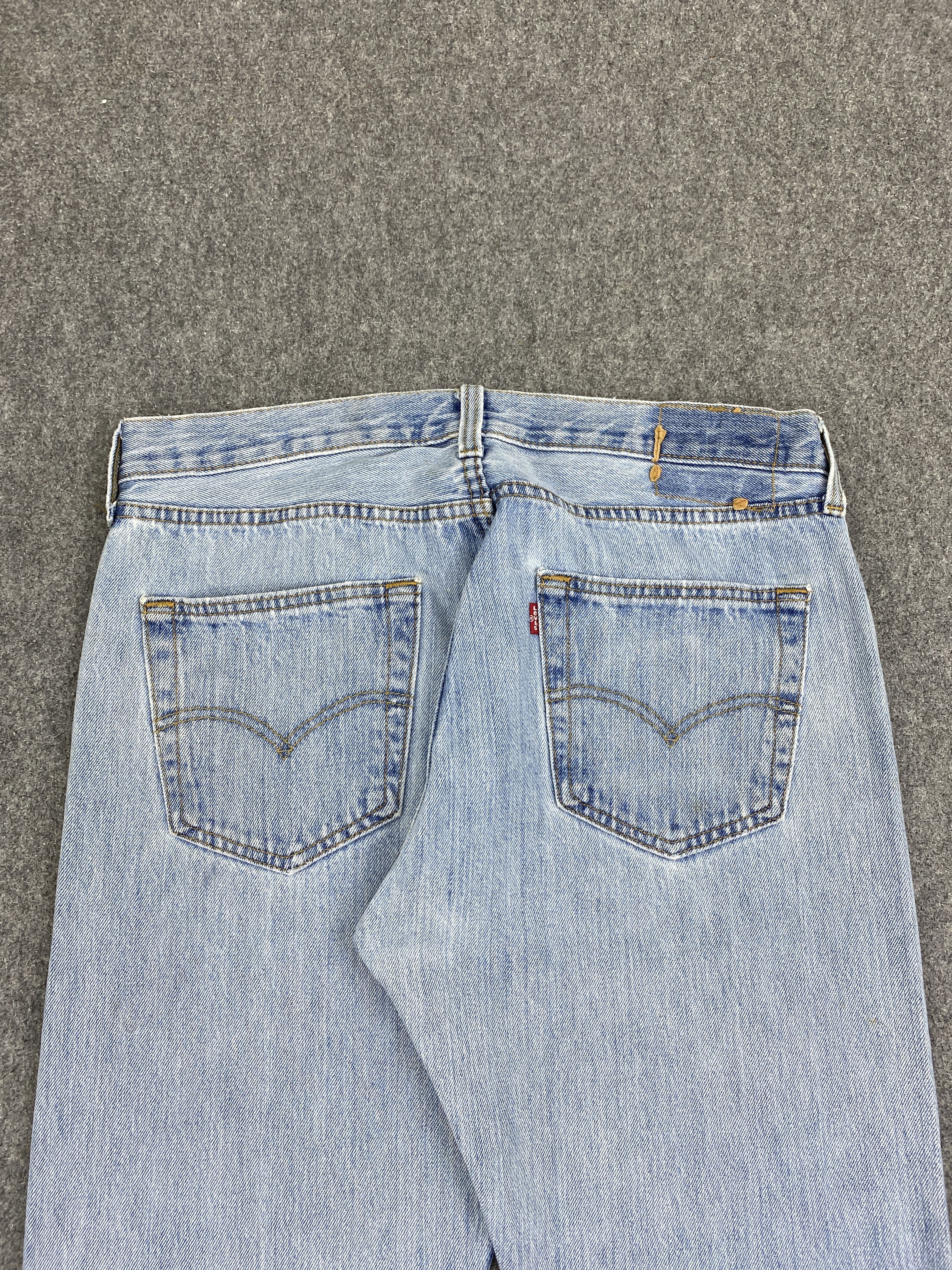 Levi's × Vintage Light Blue Vintage Levis 501 Jeans Size US 35 - 4 Thumbnail