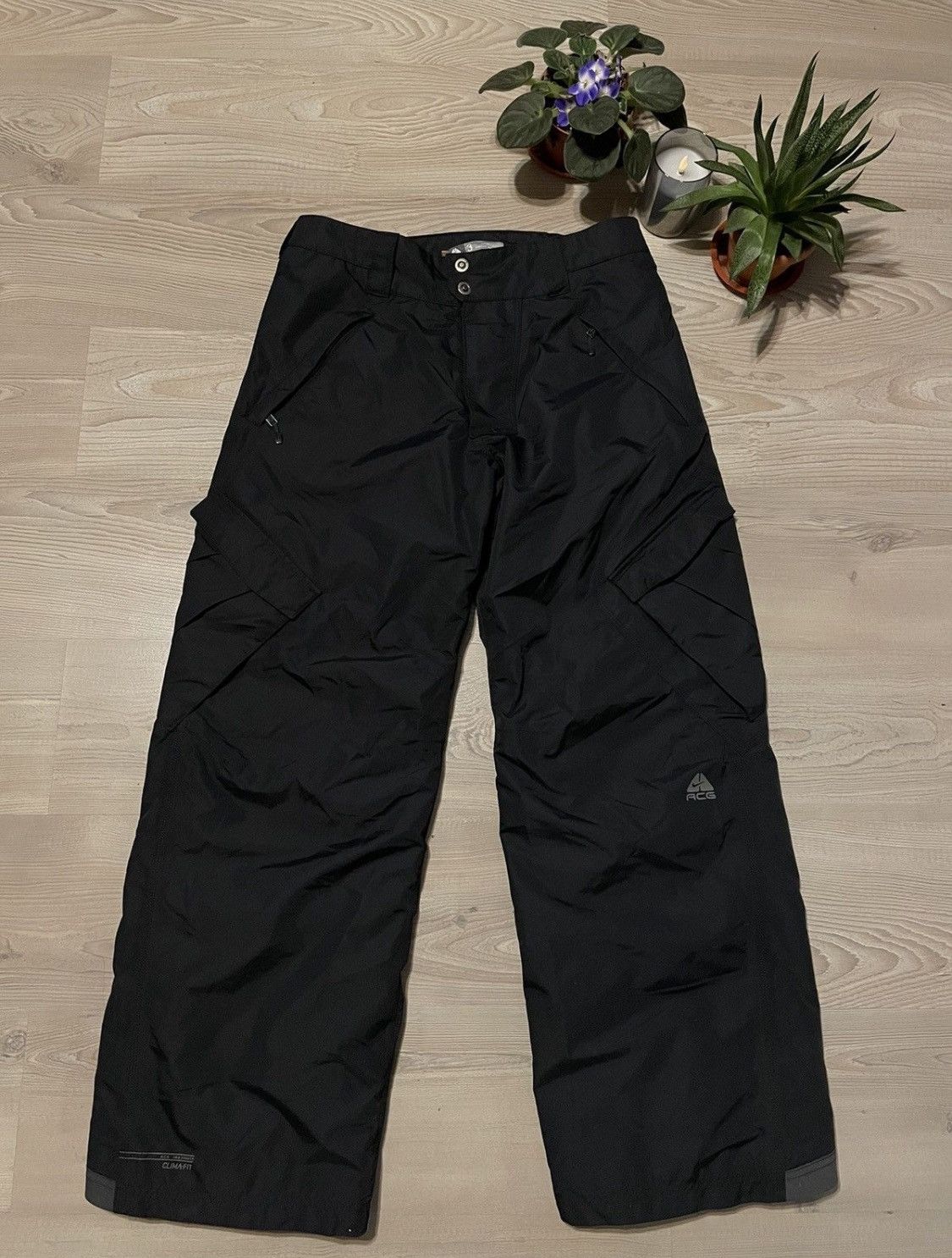 Nike Vintage Y2K Black Multipocket ski Pants Medium