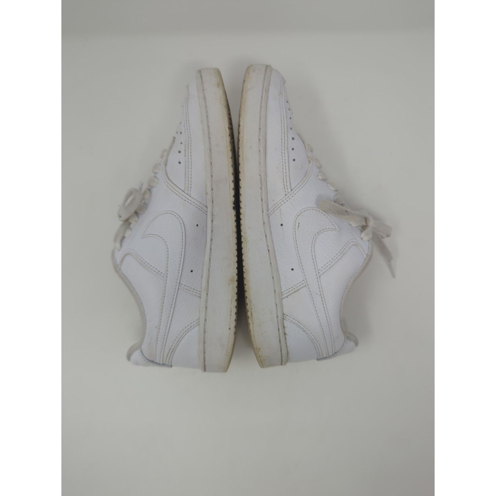 Nike Nike Court Vision Low White Sneakers Womens Size 7.5 Size US 7.5 / IT 37.5 - 6 Thumbnail
