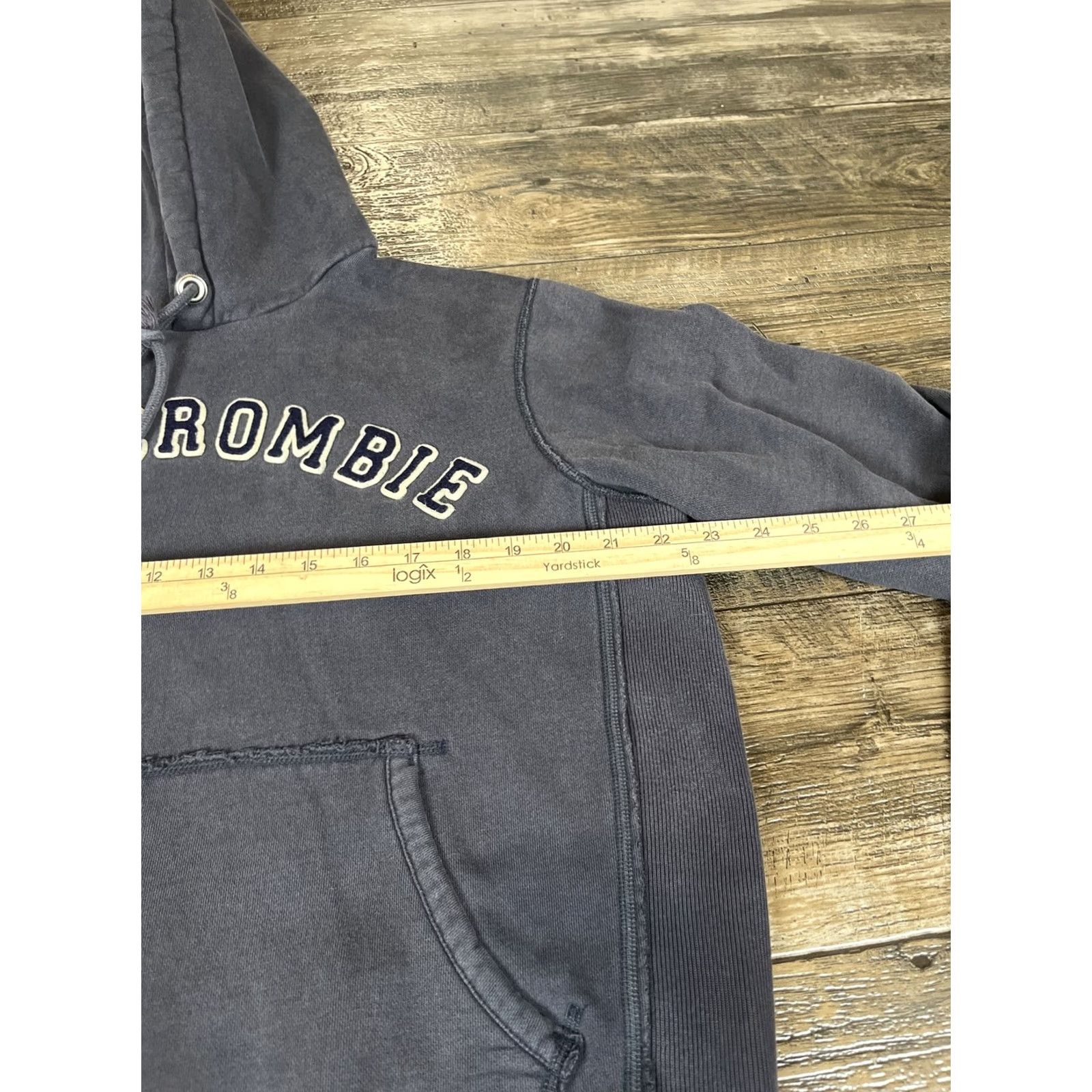 Vintage VINTAGE Abercrombie Fitch Hoodie Mens M Gray Oversized Embroidered Logo 90s Spellout Faded Size US M / EU 48-50 / 2 - 3 Thumbnail