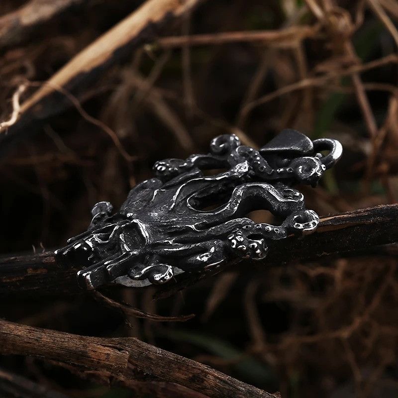 Jewelry Gothic Skull Pendant Necklace 2025 Size ONE SIZE - 4 Thumbnail