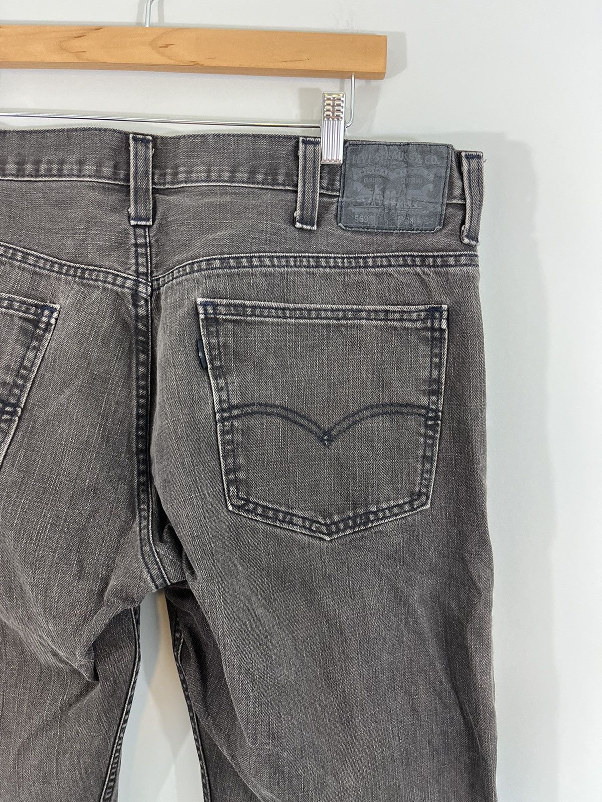 Levi's Sun Faded Levi 569 Distressed Thrashed Jeans Size US 38 / EU 54 - 12 Thumbnail