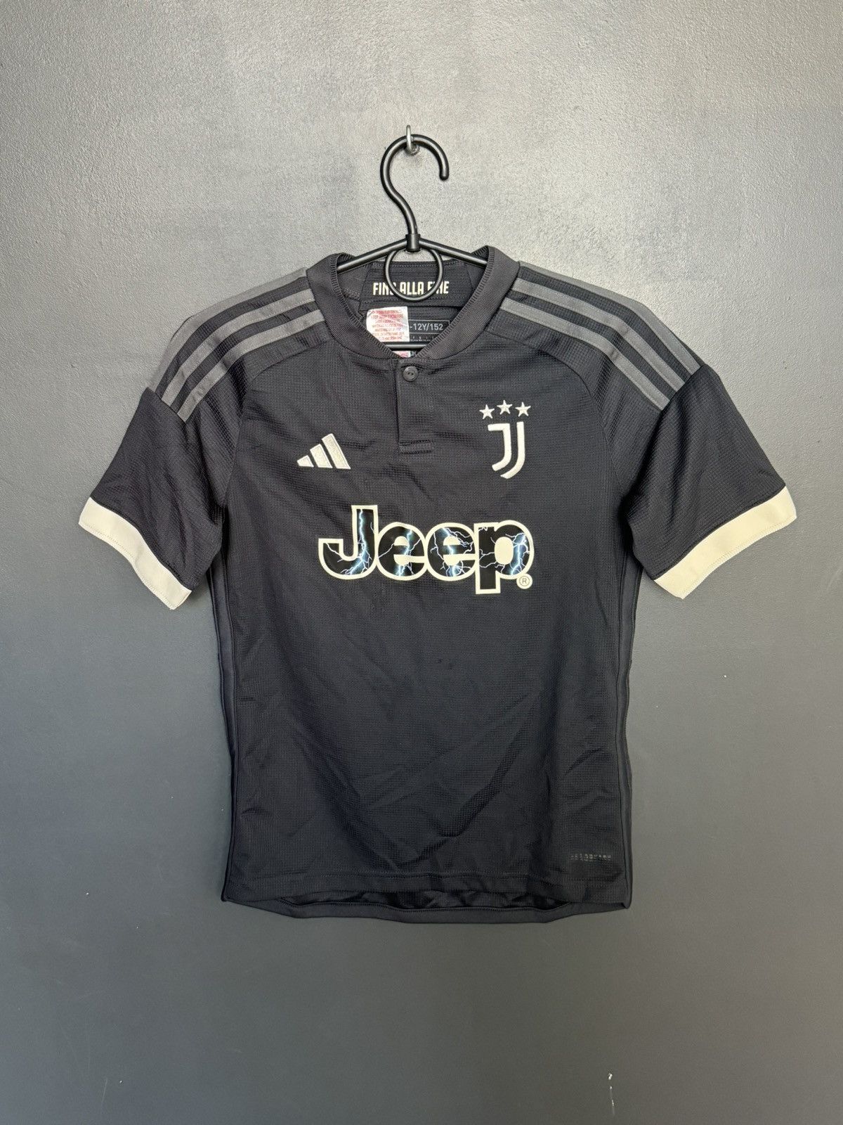 Adidas KIDS Juventus 23/24 Third Football Jersey T-Shirt Size US XS / EU 42 / 0 - 1 Thumbnail