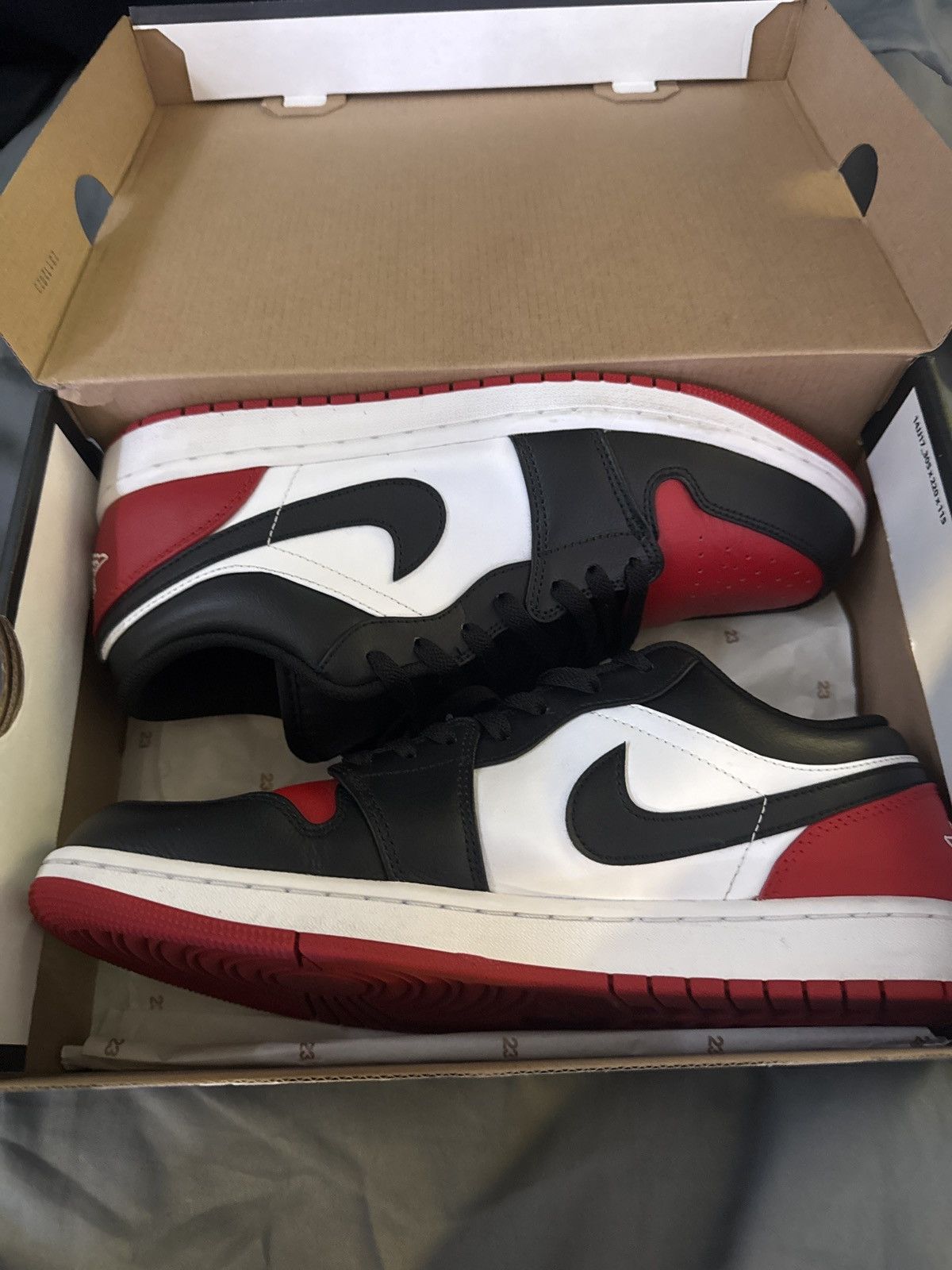 Jordan Brand × Nike Air Jordan 1 low Size US 10.5 / EU 43-44 - 6 Thumbnail