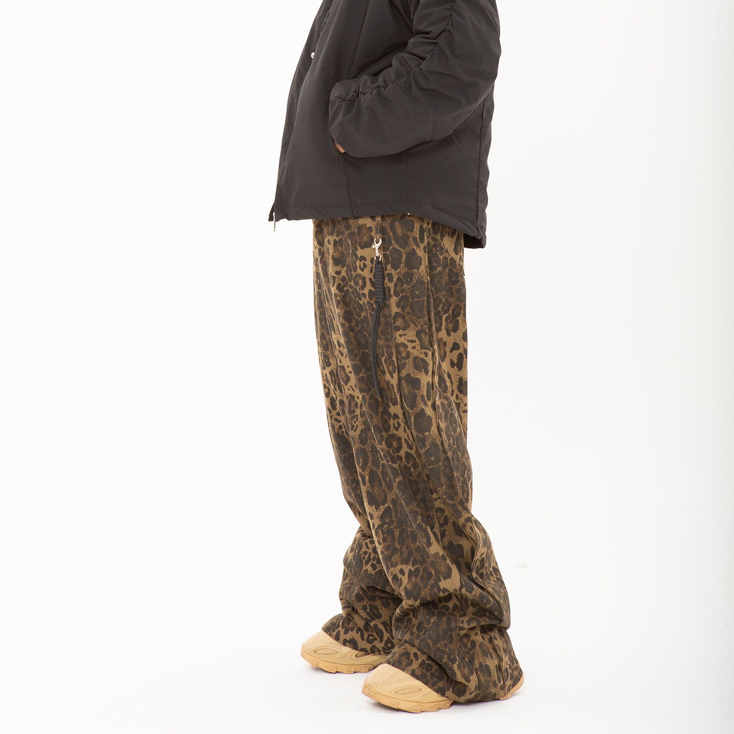 Japanese Brand Camouflage Leopard baggyJeans Size US 32 / EU 48 - 2 Thumbnail