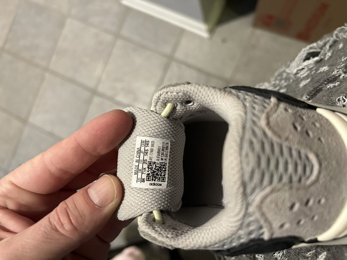 Adidas × Yeezy Yeezy Waverunner kids Size US 8 / EU 41 - 7 Thumbnail