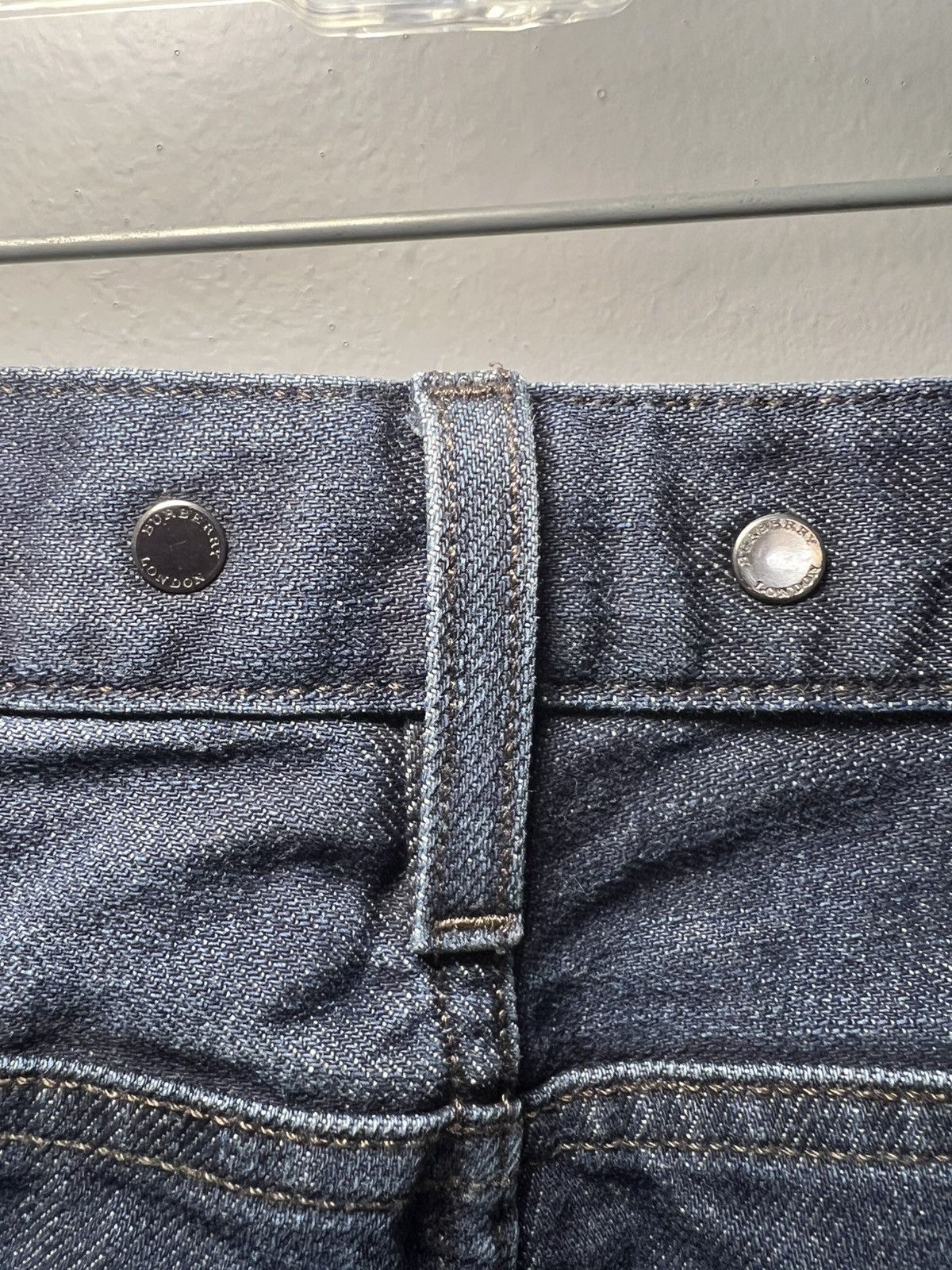 Burberry Vintage Burberry London slim blue jeans Size US 32 / EU 48 - 17 Thumbnail