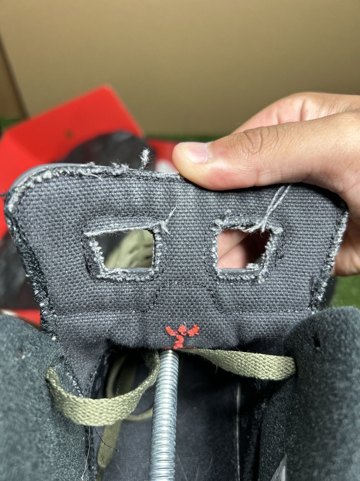 Jordan Brand × Travis Scott Jordan 6 Travis Scott Olive Size US 11.5 / EU 44-45 - 13 Thumbnail