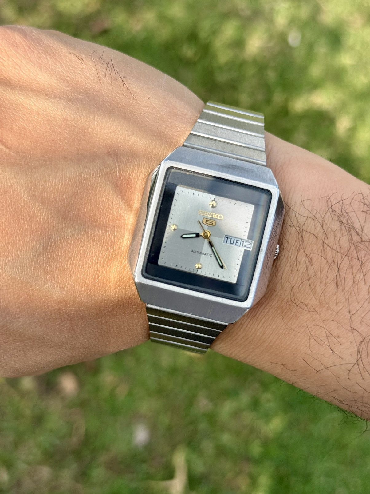 Seiko Vintage Seiko 5 Automatic japan Watch: silver Dial, TV Case Size 36 - 20 Thumbnail
