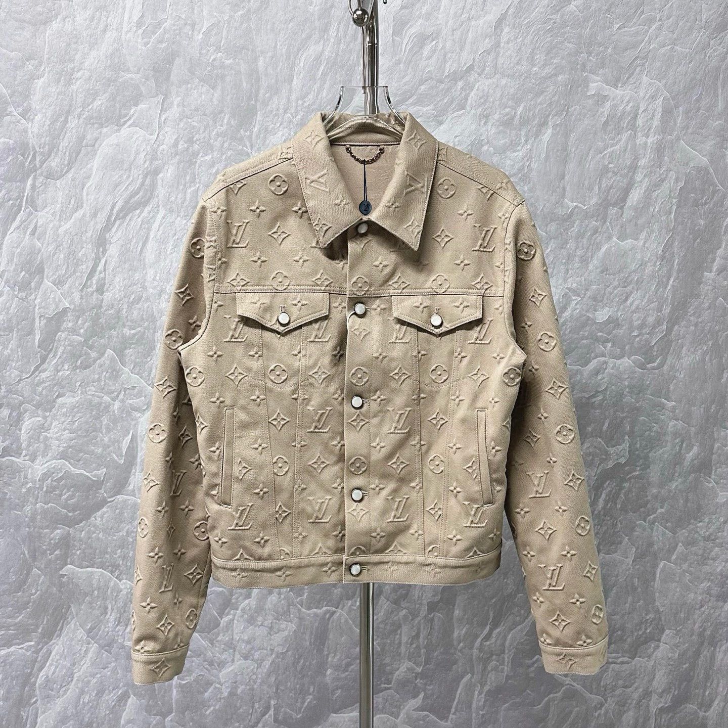 Louis Vuitton Louis Vuitton SS25 Monogram Embossed Denim Jacket Size US M / EU 48-50 / 2 - 1 Thumbnail