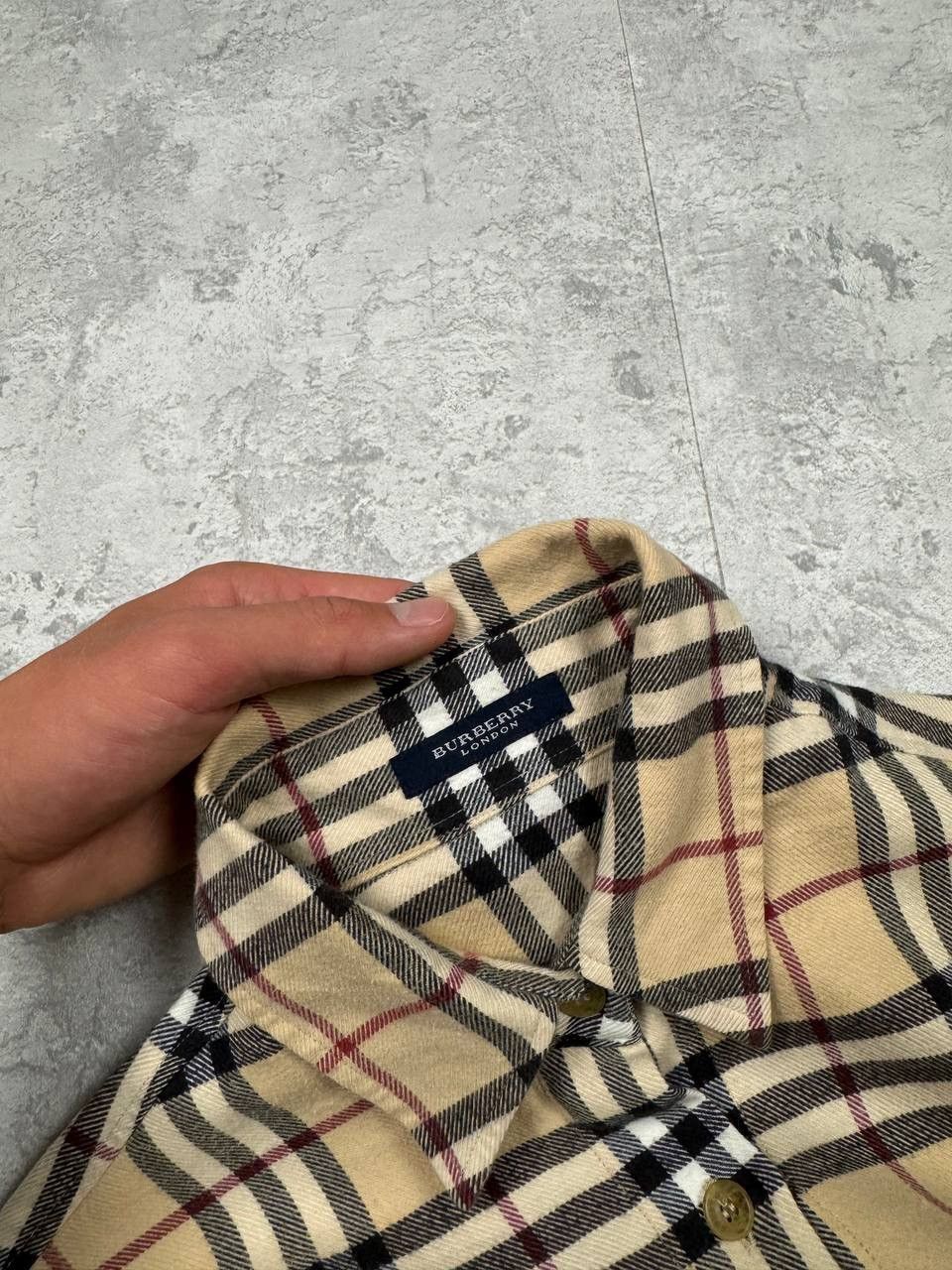 Burberry Vintage Burberry Button Up Shirt Nova Check Size 38 Size S / US 4 / IT 40 - 11 Thumbnail