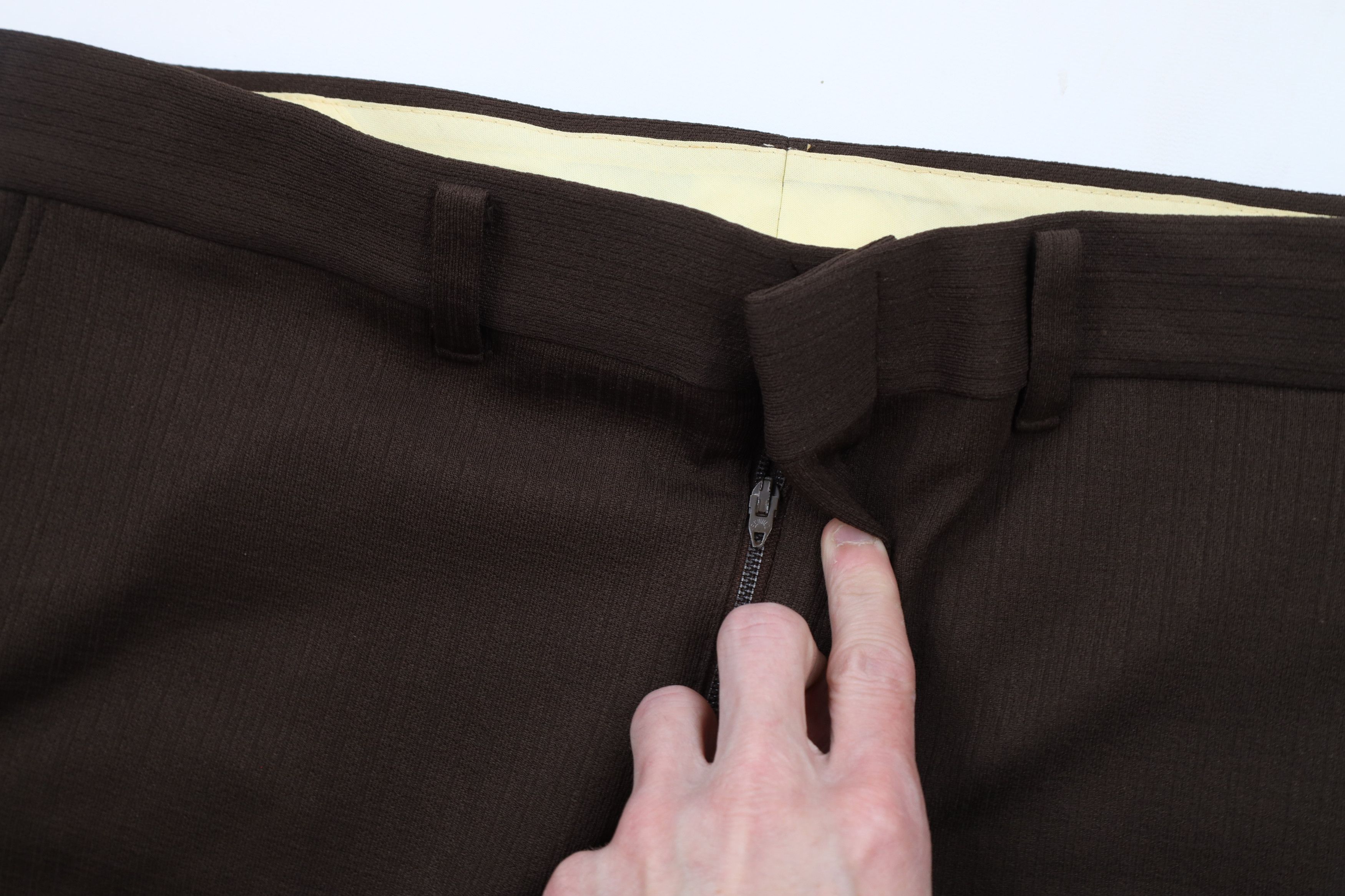 Vintage Vintage 60s 70s Streetwear Bell Bottoms Pants Brown USA Size US 36 / EU 52 - 5 Thumbnail