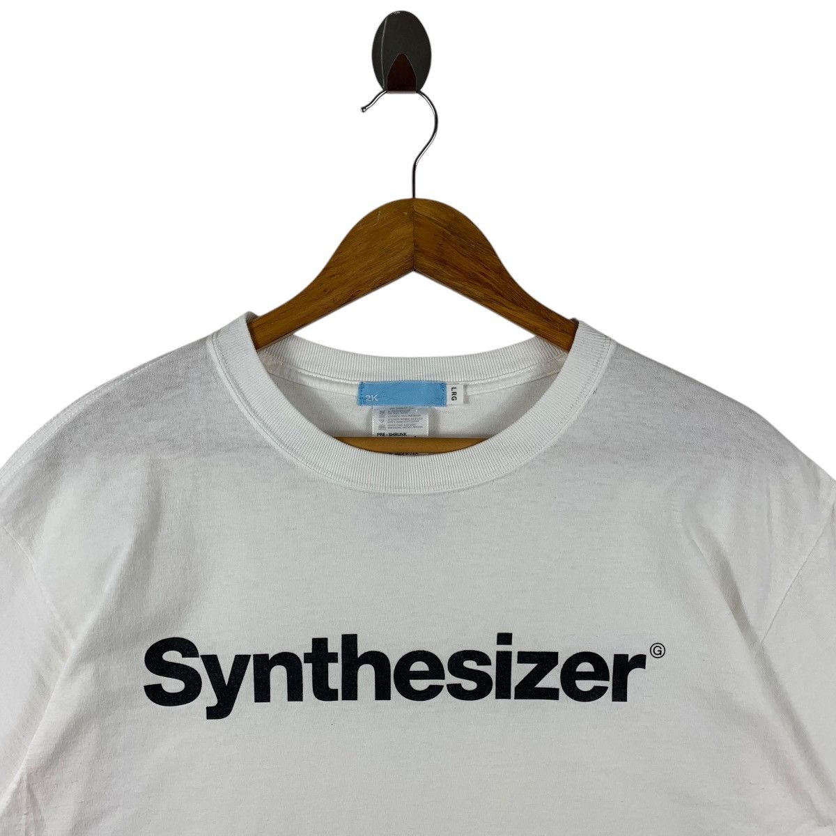 Vintage Vintage SYNTHESIZER groovision 2001 art exhibition Men Tees Size US L / EU 52-54 / 3 - 2 Thumbnail