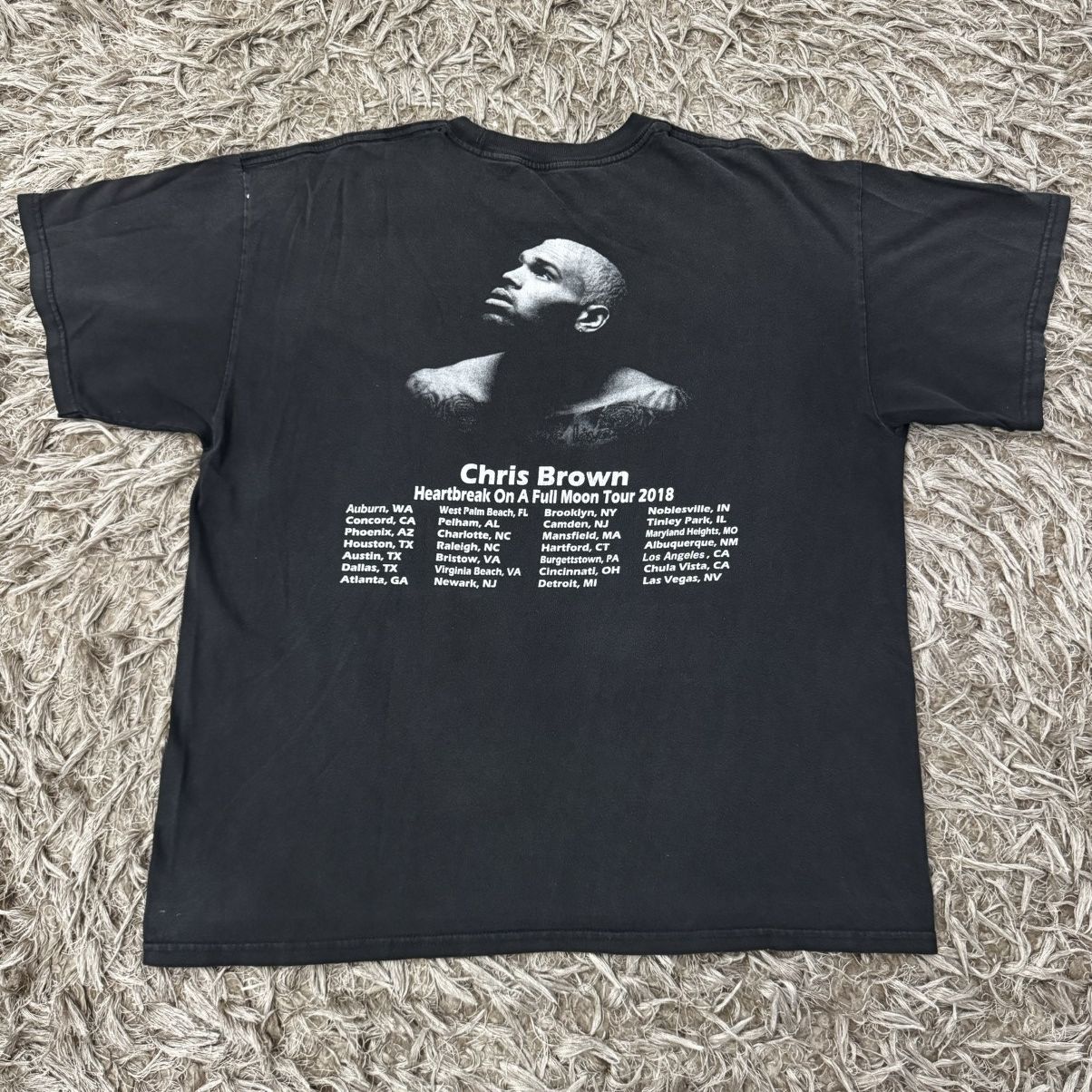 Rap Tees Chris Brown Heartbreak on a Full Moon Shirt Size US XL / EU 56 / 4 - 3 Thumbnail