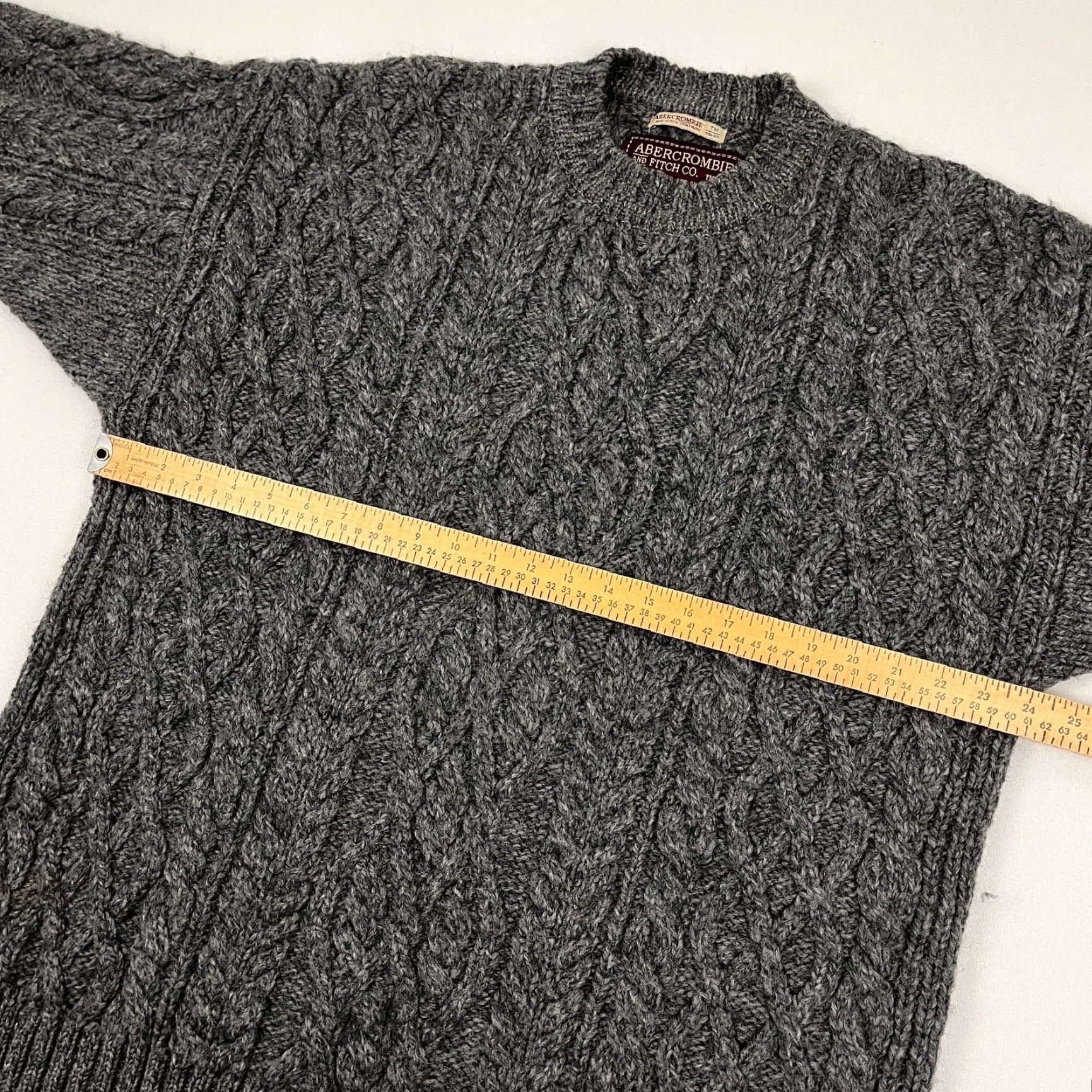 Abercrombie & Fitch VTG Abercrombie & Fitch Wool Sweater Adult Mens M Gray Cable Knit Crew Jumper Size US M / EU 48-50 / 2 - 4 Thumbnail
