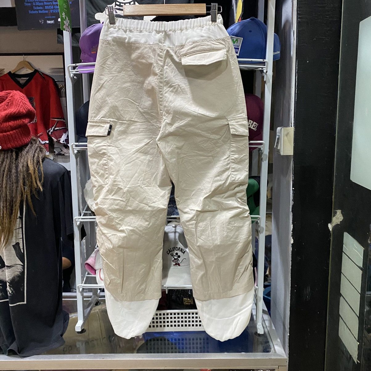 Jun Takahashi × Undercover 💸BINDINGOFFER💸GU UNDERCOVER CARGO PANTS STRETCHABLE Size US 30 / EU 46 - 2 Thumbnail