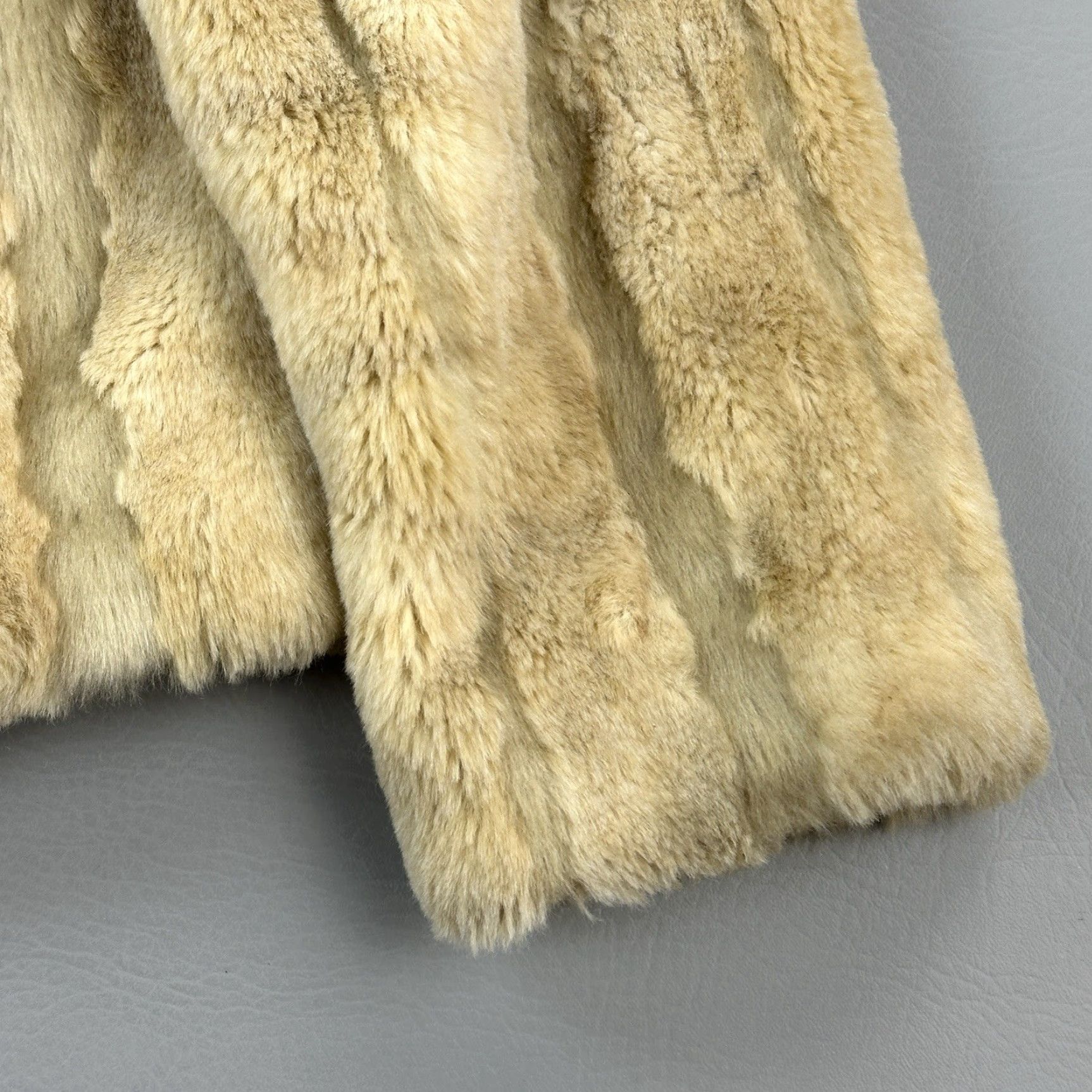 Juicy Couture VINTAGE Juicy Couture Jacket Women’s M Beige Faux Fur Plush Glam Y2K 90s Designer Hip Hop Bomber Jacket with Silk Lining Collared Logo Womens Size M / US 6-8 / IT 42-44 - 3 Thumbnail