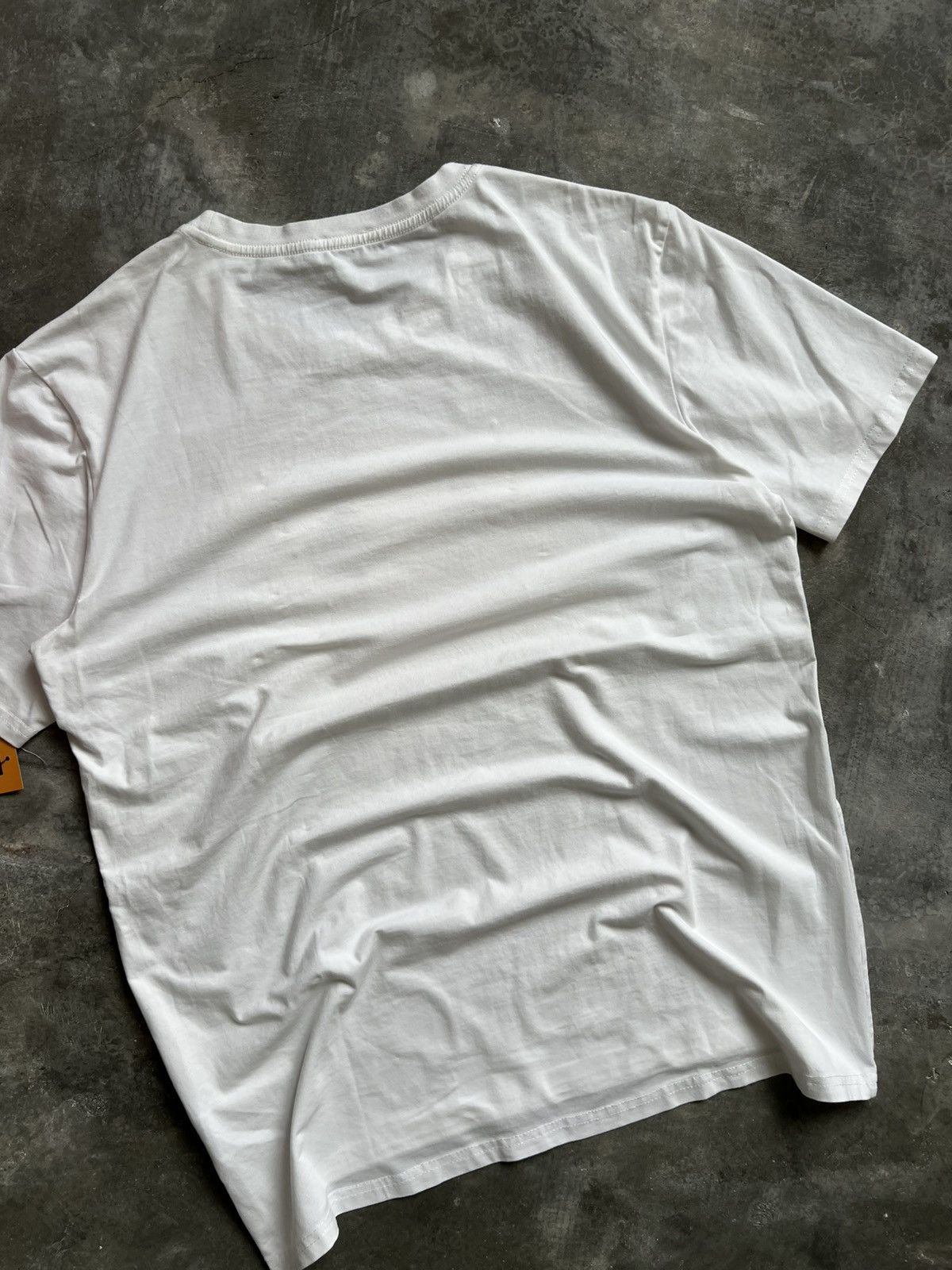 Fendi Fendi Friends Tshirt Size US M / EU 48-50 / 2 - 14 Thumbnail