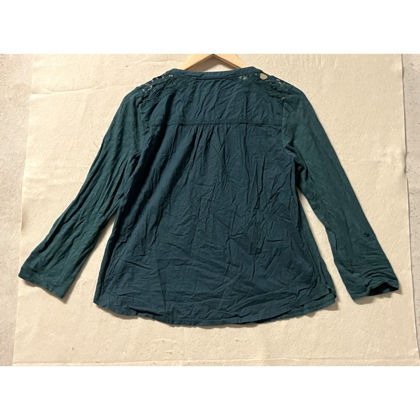 Vintage Meadow Rue Blouse Shirt Women Size M Green Long Sleeve Crew Neck Button Lace Tie Bodice Tunic Regular Pattern Solid Anthropologie Meadow Rue Size M / US 6-8 / IT 42-44 - 2 Thumbnail