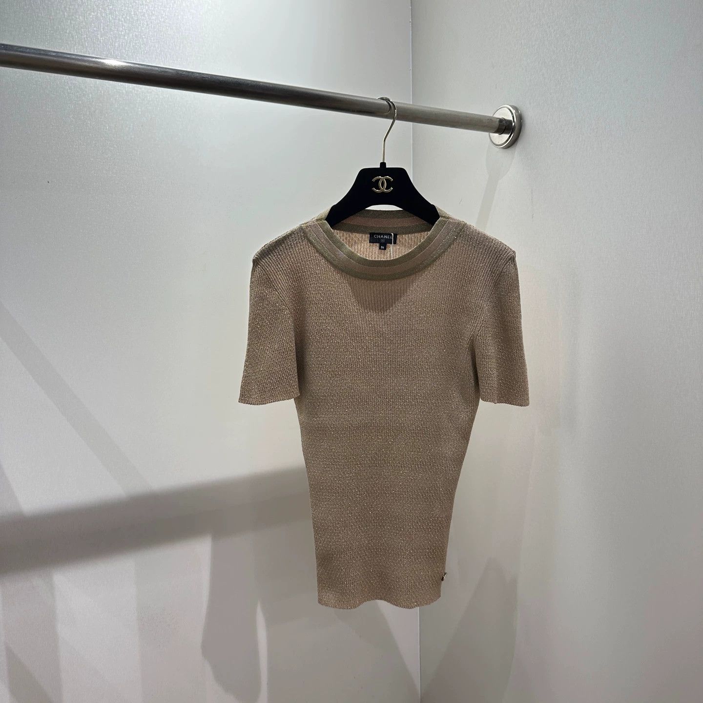 Chanel Chanel apr636 Egypt Buttoned Knit Short Sleeve Cotton 36 Size XS / US 0-2 / IT 36-38 - 1 Thumbnail