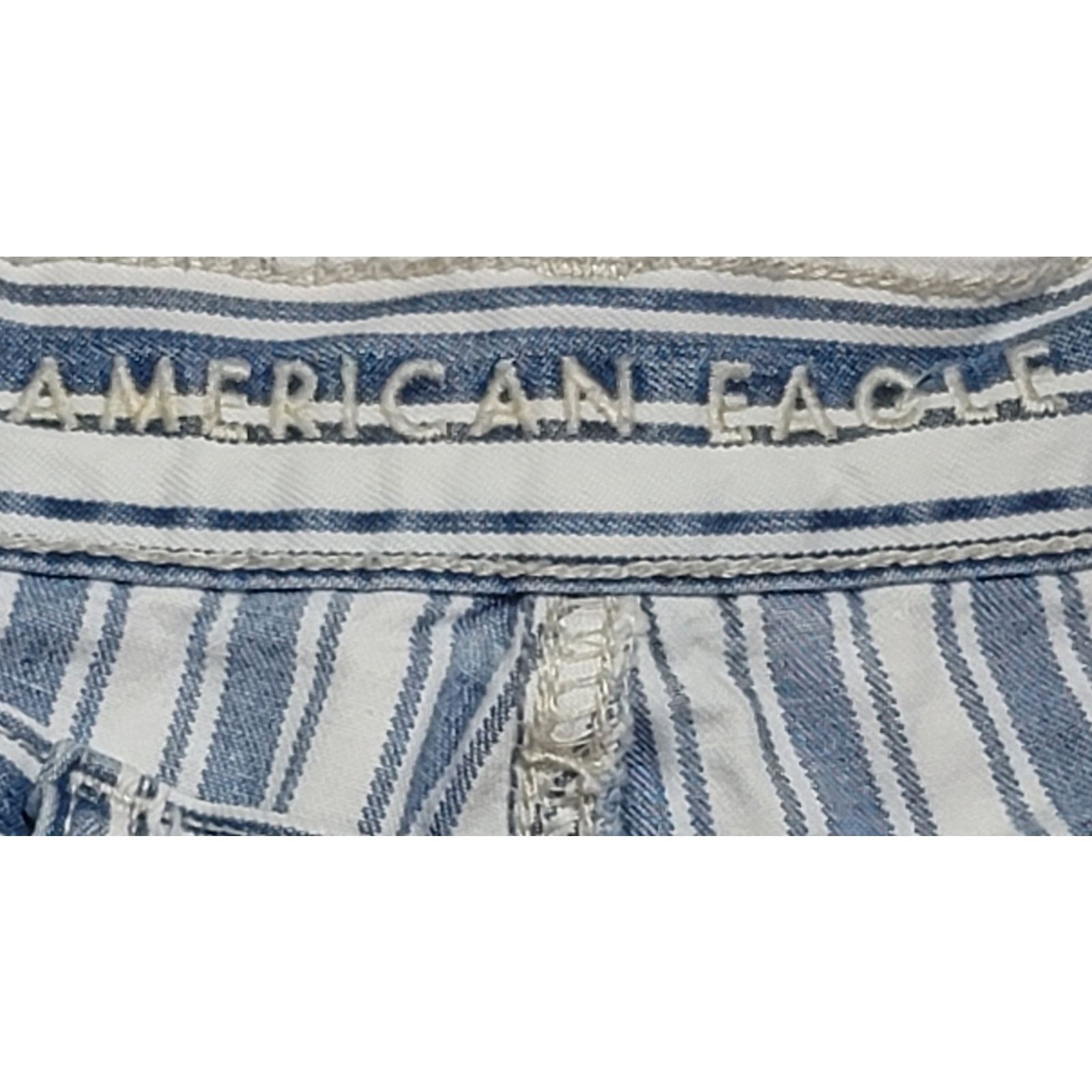 American Eagle Outfitters American Eagle Blue White Stripe Denim Shorts 4 Lightweight Size 27" / US 4 / IT 40 - 3 Thumbnail