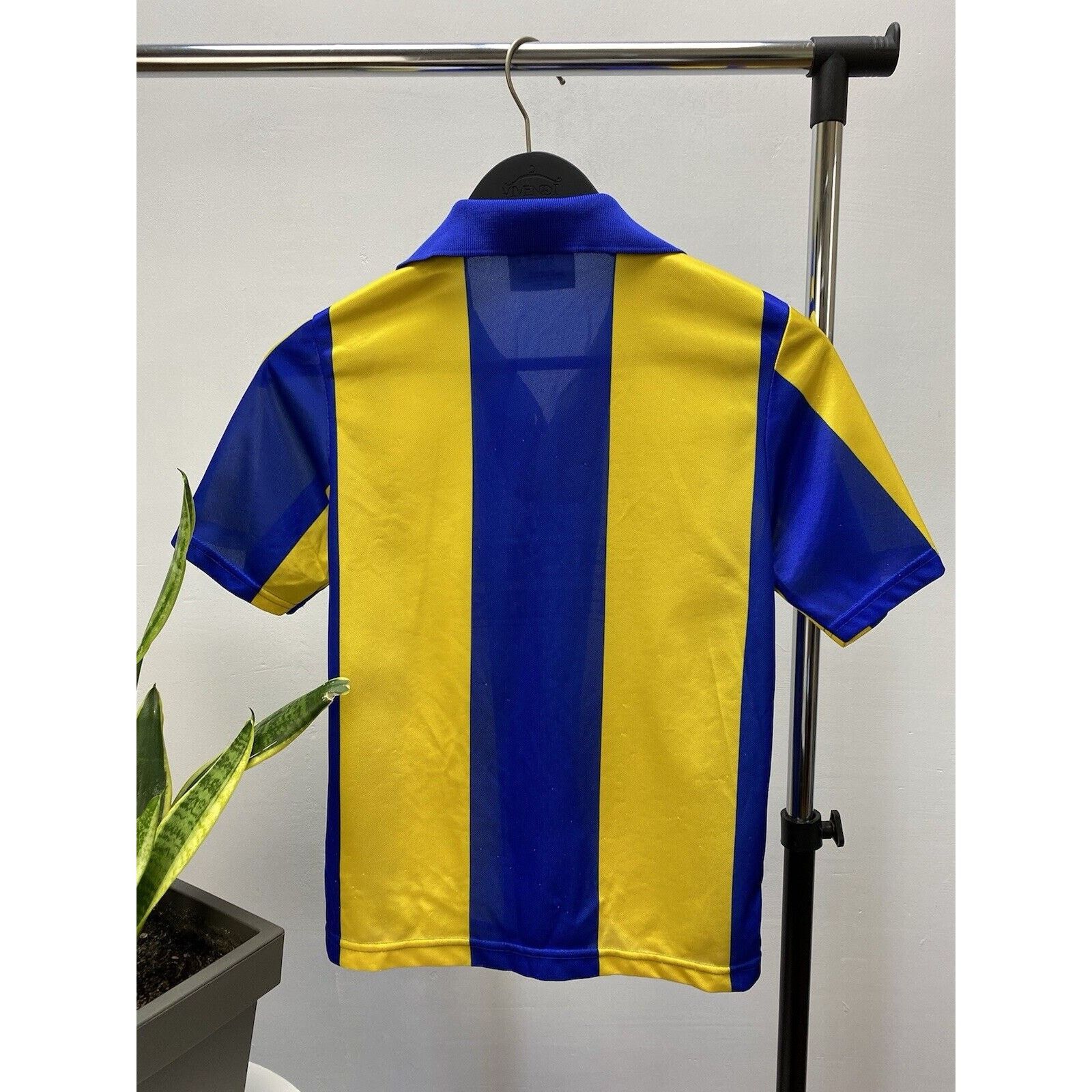 Asics Vintage Leeds United 1993 1995 Away Soccer Jersey Kids Boys Size US XXS / EU 40 - 15 Thumbnail