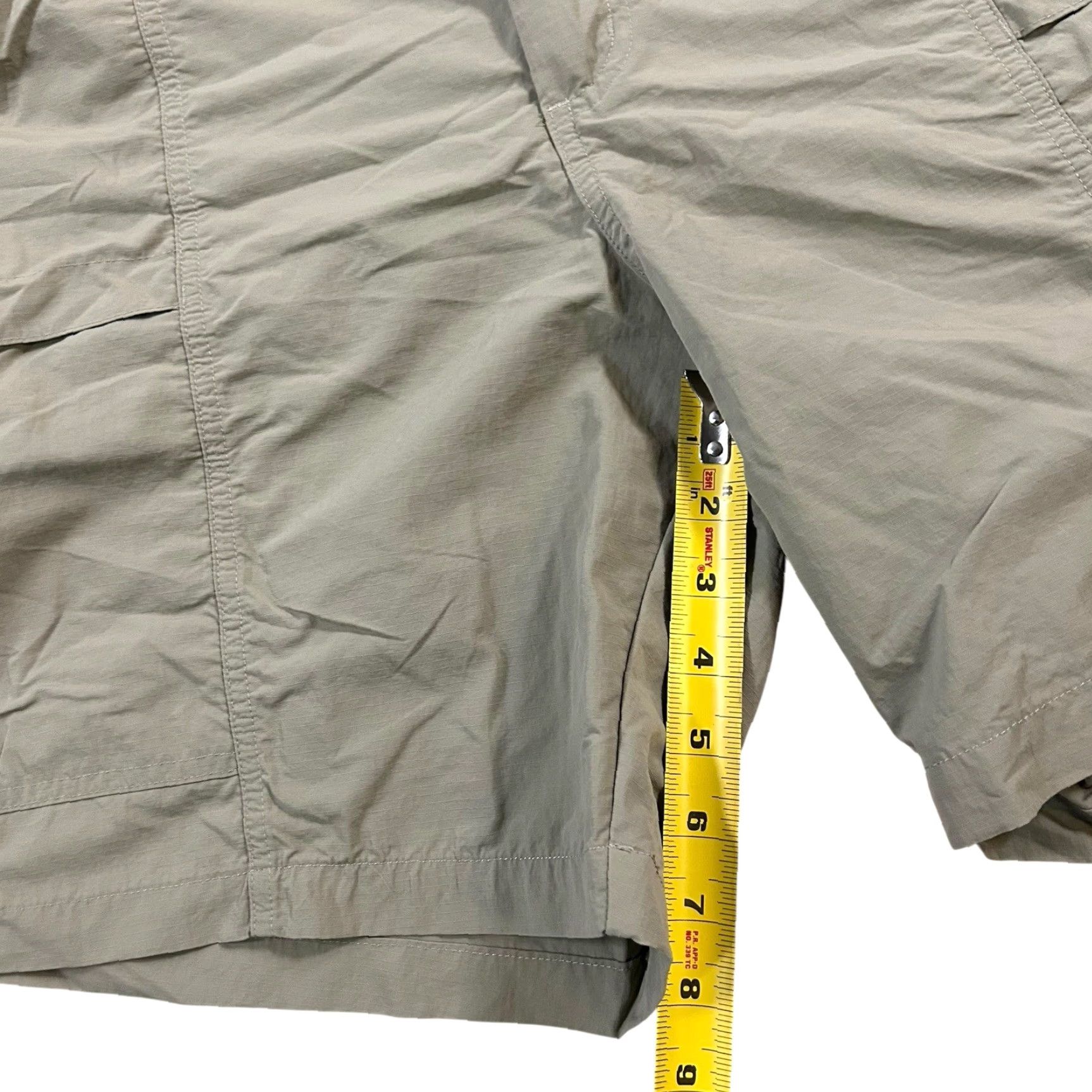 Eddie Bauer Eddie Bauer Shorts Mens 2XL Green Chino Cargo Pockets Belted Shirt? Size US 39 - 6 Thumbnail