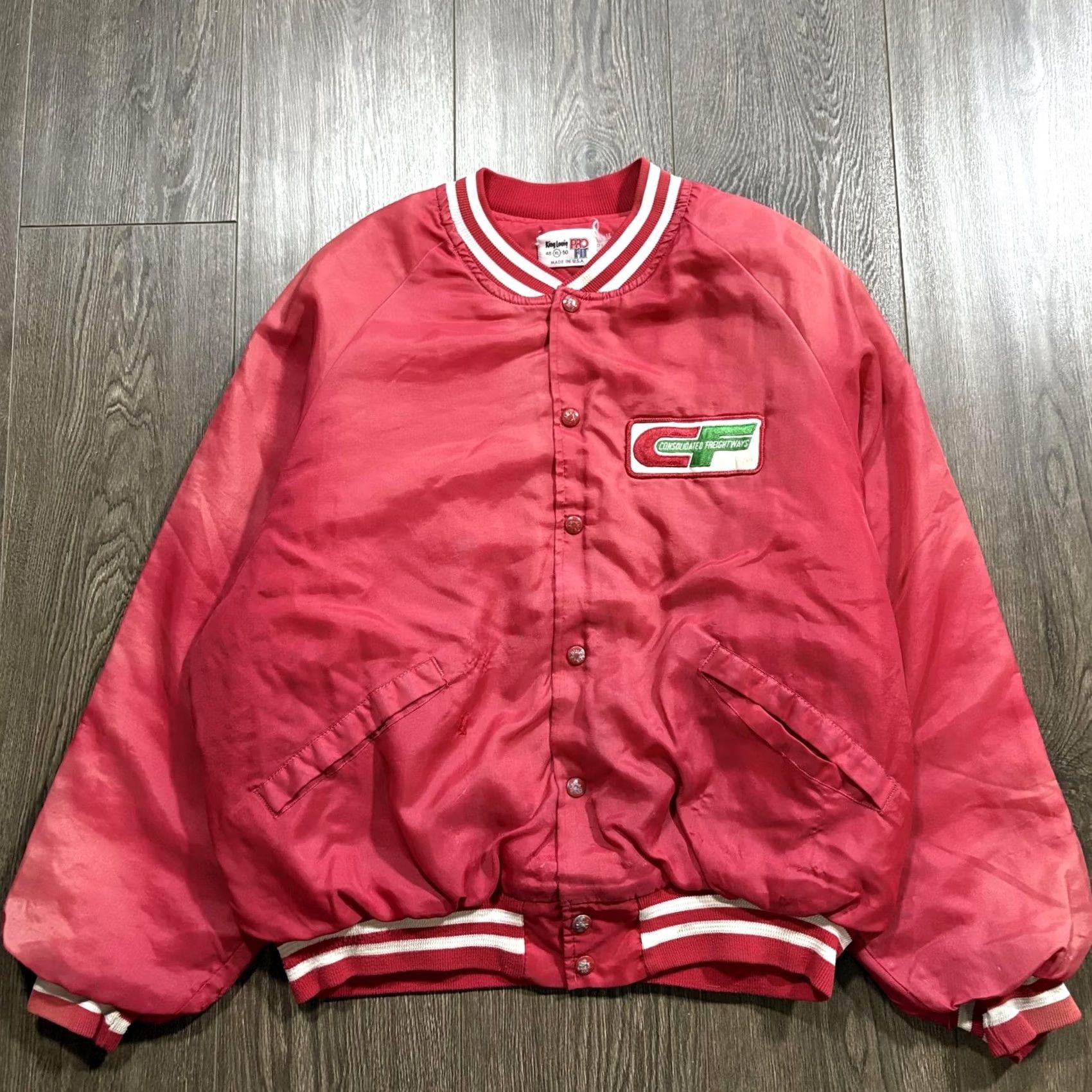 Vintage VINTAGE King Louie Mens XL Red CF Freightways Bomber Jacket, Satin Nylon, Varsity, Snap Front, Pockets, Embroidered Logo, Short Jacket Length, 1990s? Size US XL / EU 56 / 4 - 3 Thumbnail