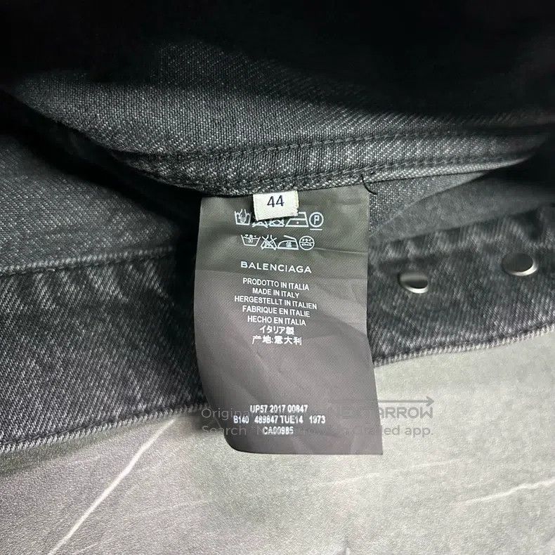 Balenciaga Balenciaga Denim jacket outerwear Size US S / EU 44-46 / 1 - 9 Thumbnail