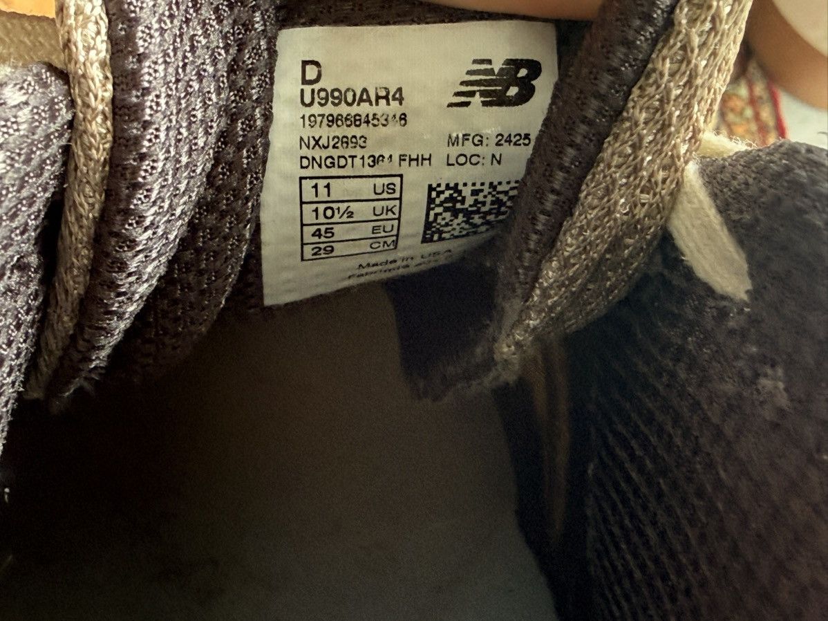 Auralee × New Balance 990v4 Size US 11 / EU 44 - 6 Thumbnail