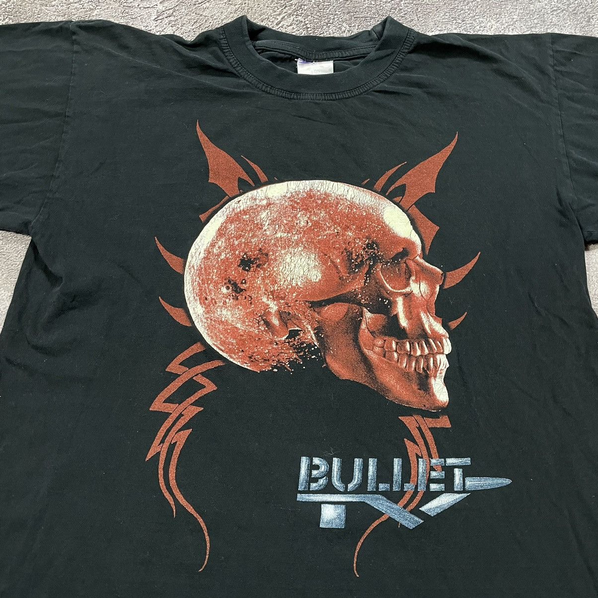 Vintage Vintage Y2K 90s Skull Graphic Tee Grunge Streetwear Baggy XL Size US XL / EU 56 / 4 - 4 Thumbnail