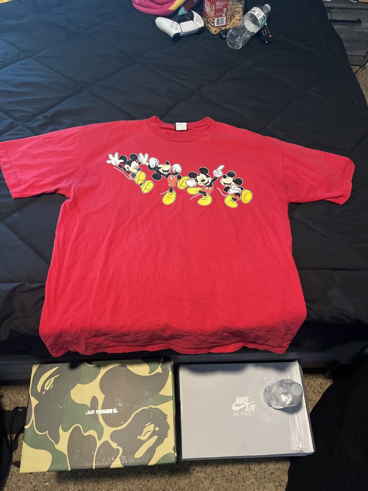 Disney × Mickey Mouse Vintage Mickey Tee ‘Red’ Size US L / EU 52-54 / 3 - 2 Thumbnail