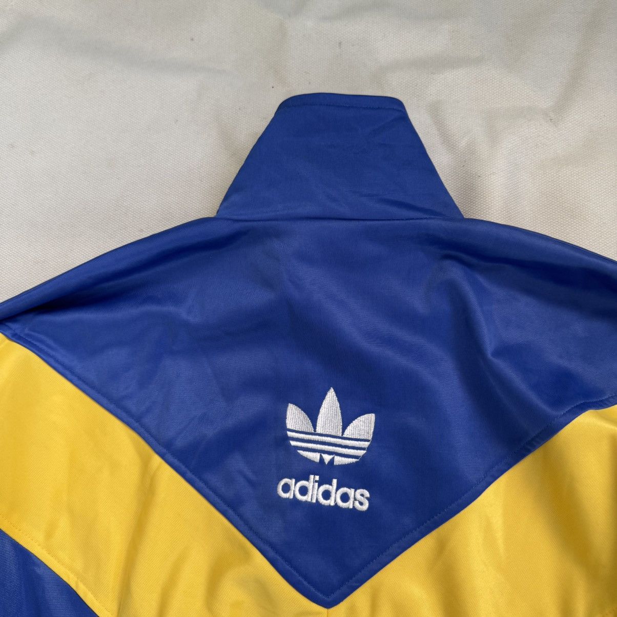 Adidas Adidas Equipment Size US XL / EU 56 / 4 - 2 Thumbnail