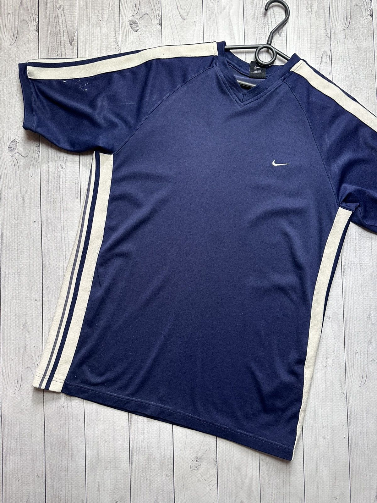 Nike × Vintage Vintage Nike logo tee size L Size US L / EU 52-54 / 3 - 2 Thumbnail