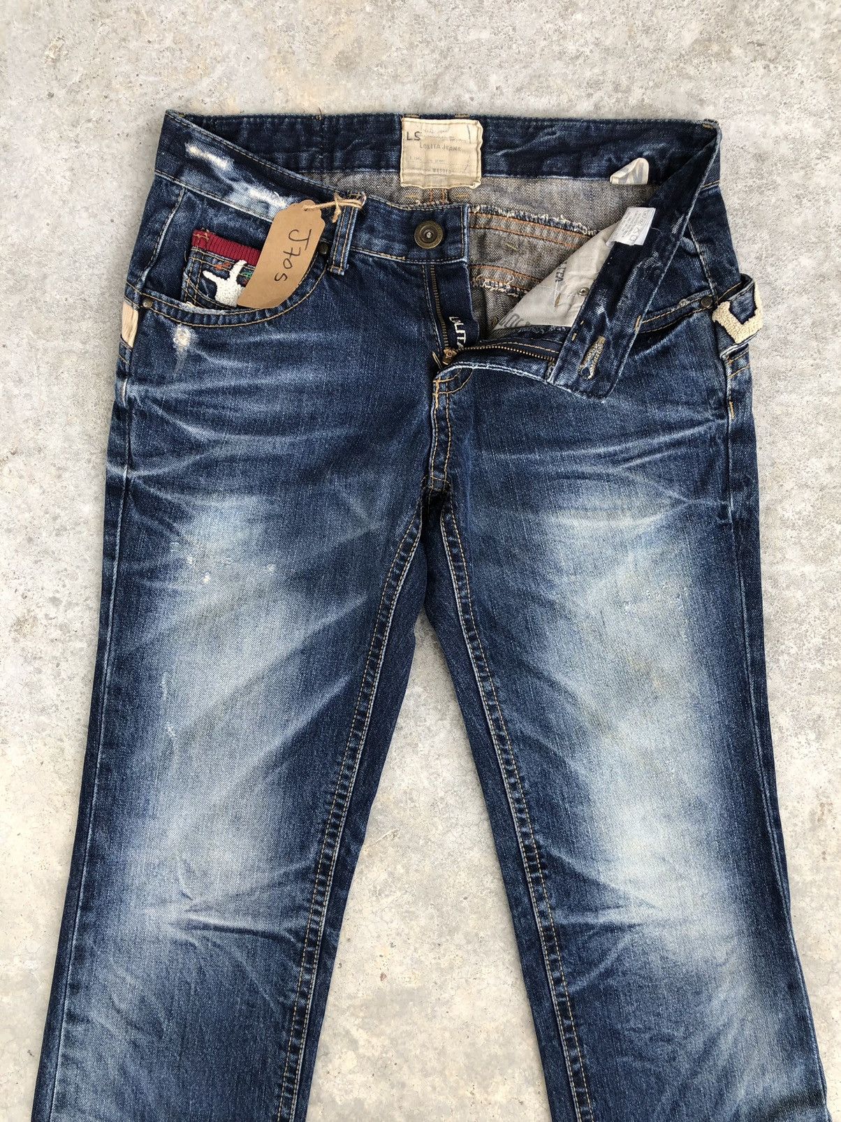 Japanese Brand Rare Yoshitomo Nara Lolita Dog Distressed Jeans Size US 32 / EU 48 - 3 Thumbnail