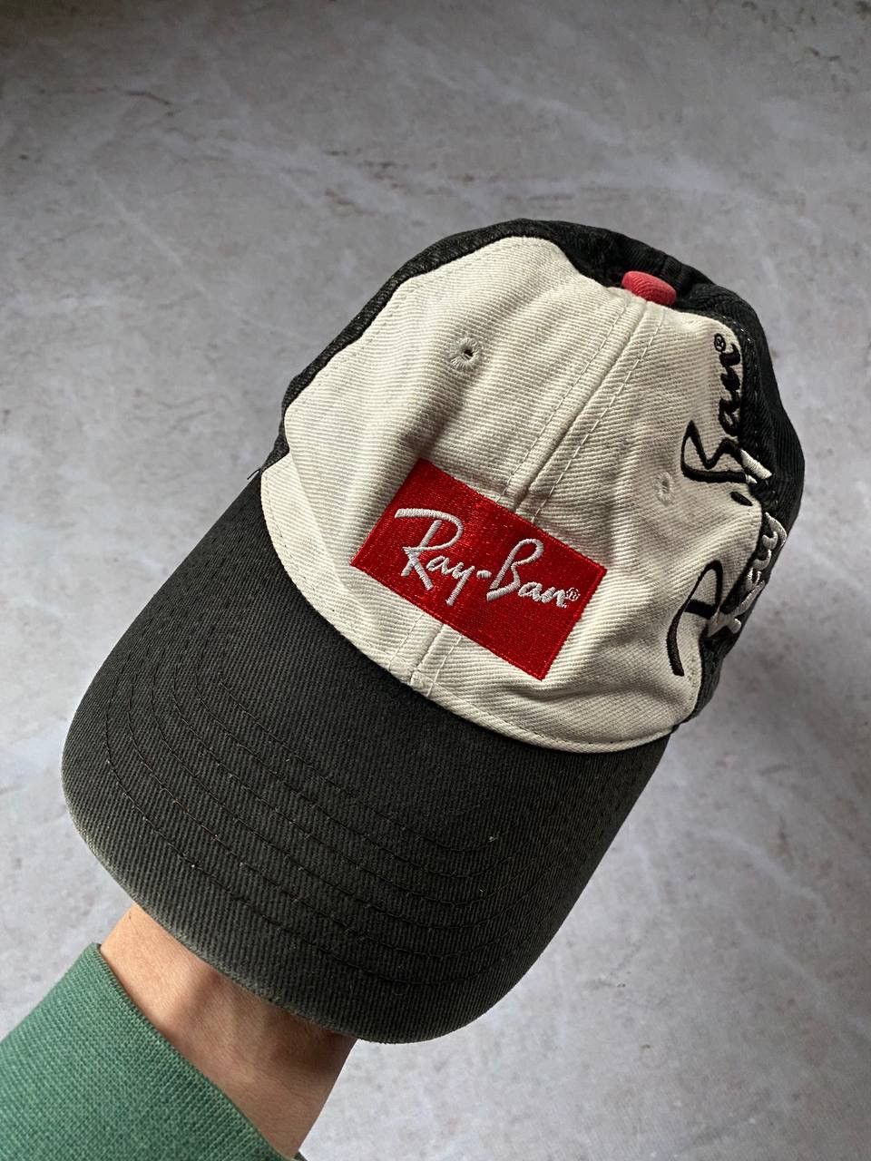 RayBan × Vintage Vintage Ray Ban Two Tone Black White Red Cap Y2K Size ONE SIZE - 1 Thumbnail