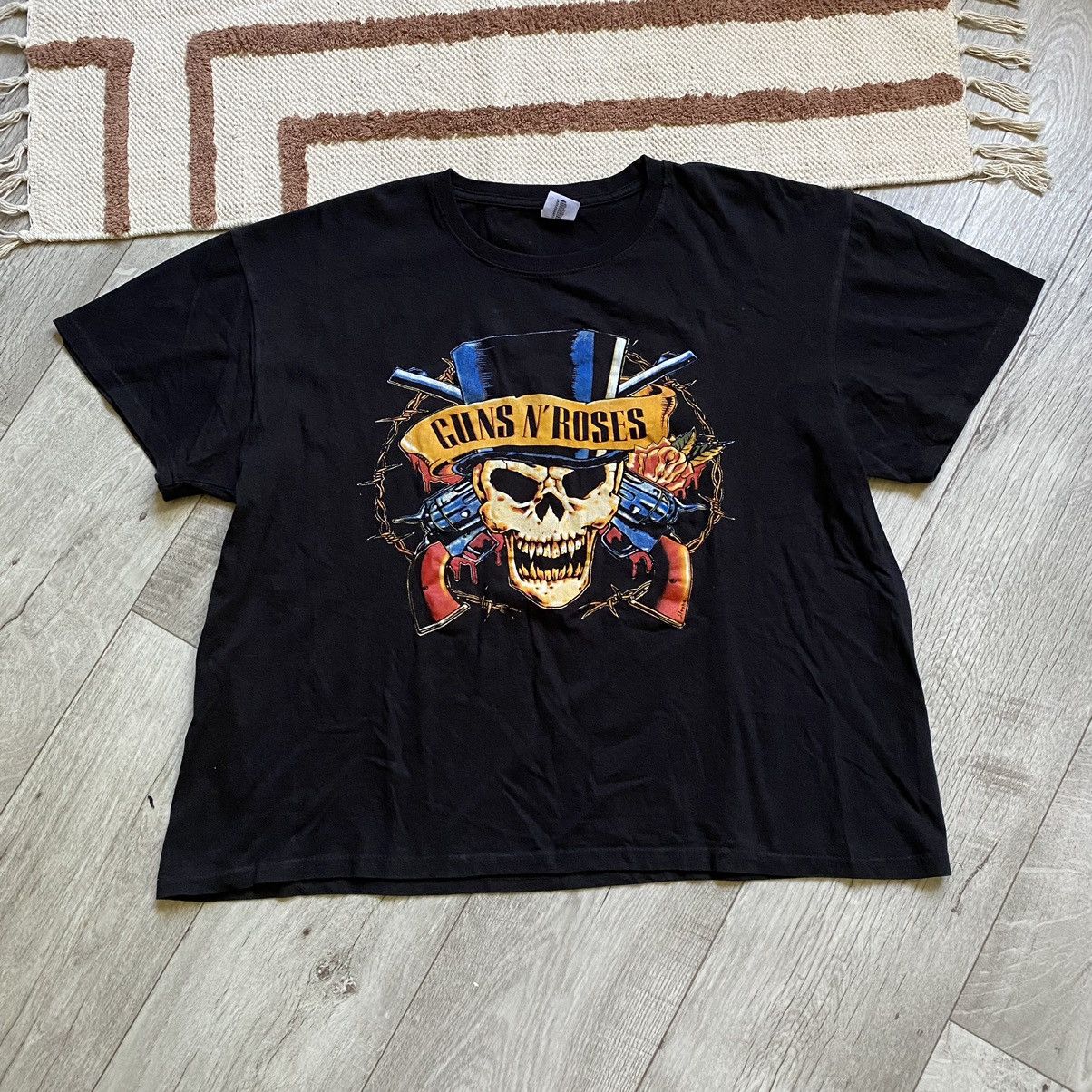 VINTAGE GUNS N ROSES ROCK TOUR T SHIRT