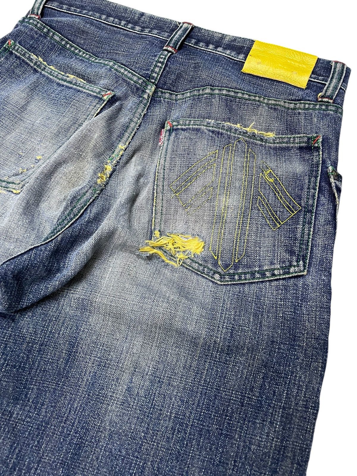 Japanese Brand Doarat Japan Distressed Whiskers Loose Straight Jeans Size US 30 / EU 46 - 18 Thumbnail