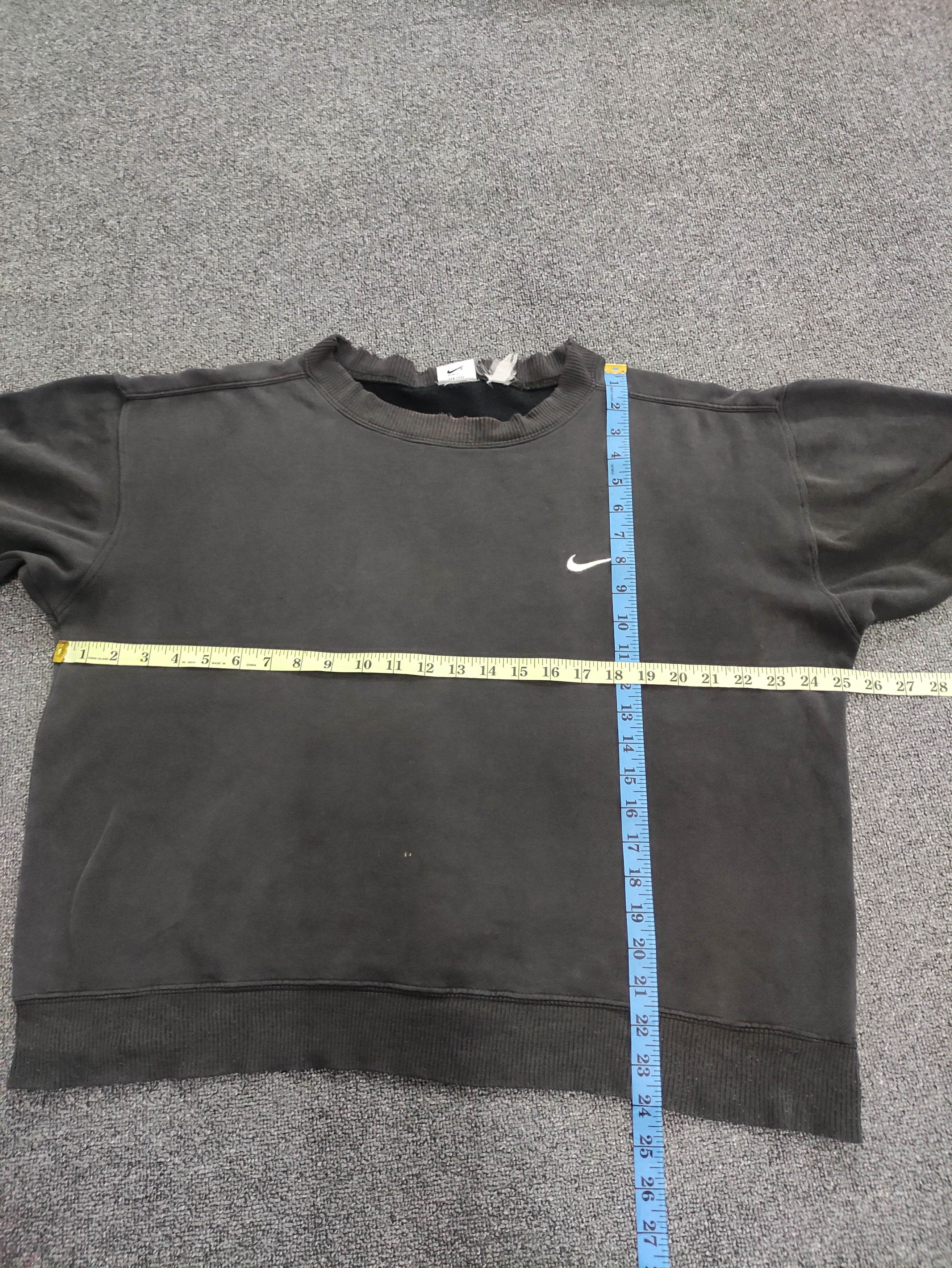 Nike Vintage 90s Nike Small Logo Sweatshirt Jumper Distressed Size US XL / EU 56 / 4 - 13 Thumbnail