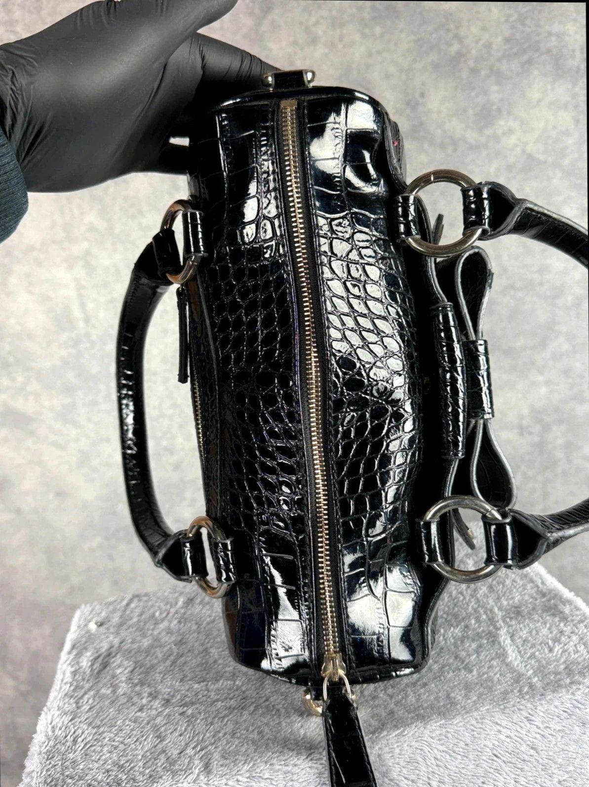 Guess Guess Patent Croc Handbag Black Bow Coquette Size ONE SIZE - 9 Thumbnail