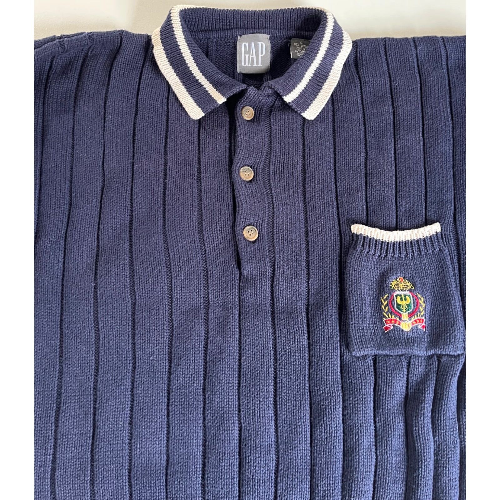 Gap VINTAGE Gap Sweater Shirt Men 90s Preppy Collared Knit Embroidered Crest Navy L 100% Cotton Pullover Size US L / EU 52-54 / 3 - 4 Thumbnail